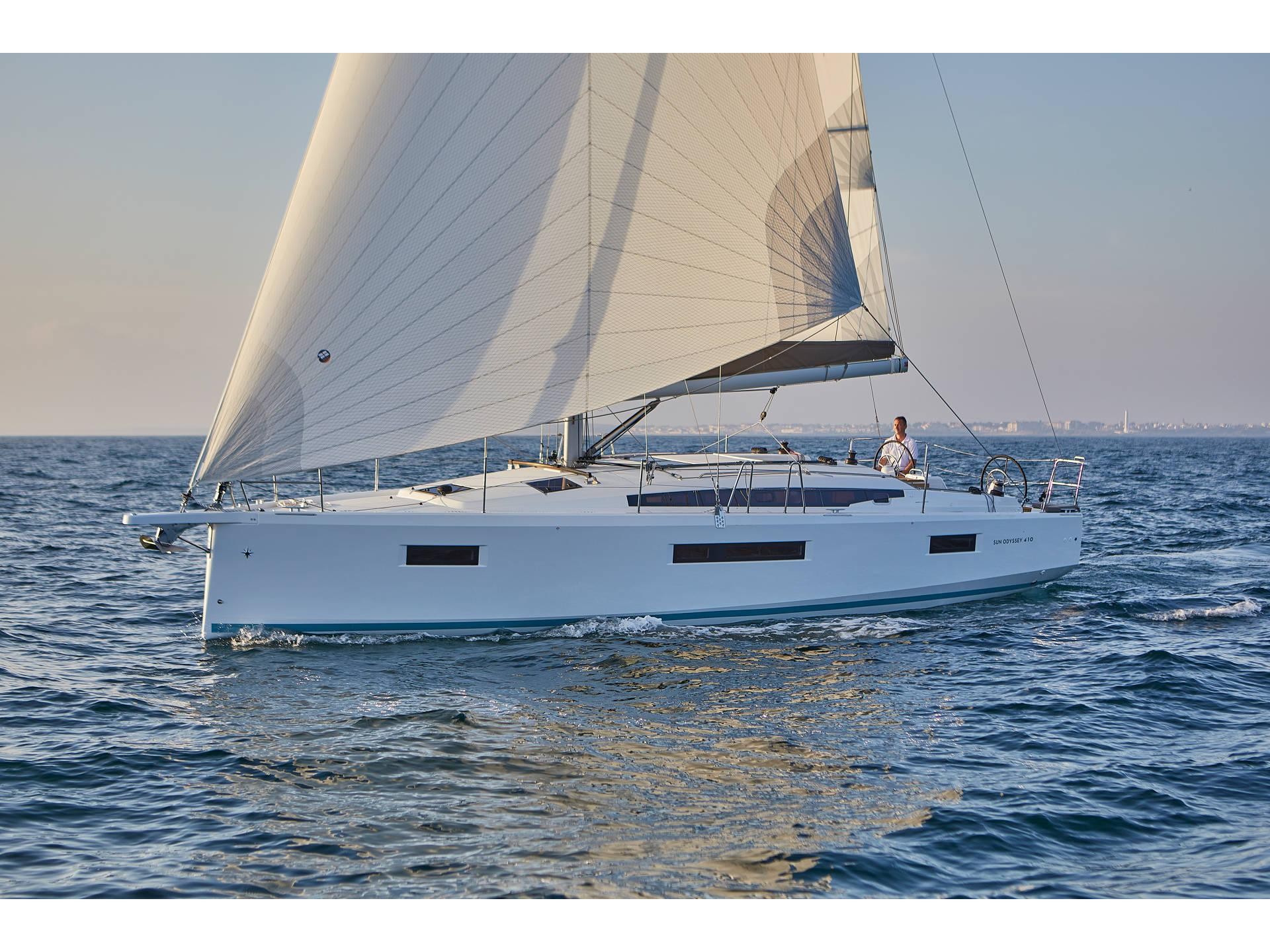 Photo #1 - Sun Odyssey 410 (LUCIA) in Lefkada - 18329