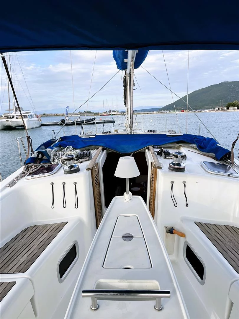 Oceanis 43+ (Twins)  - 13