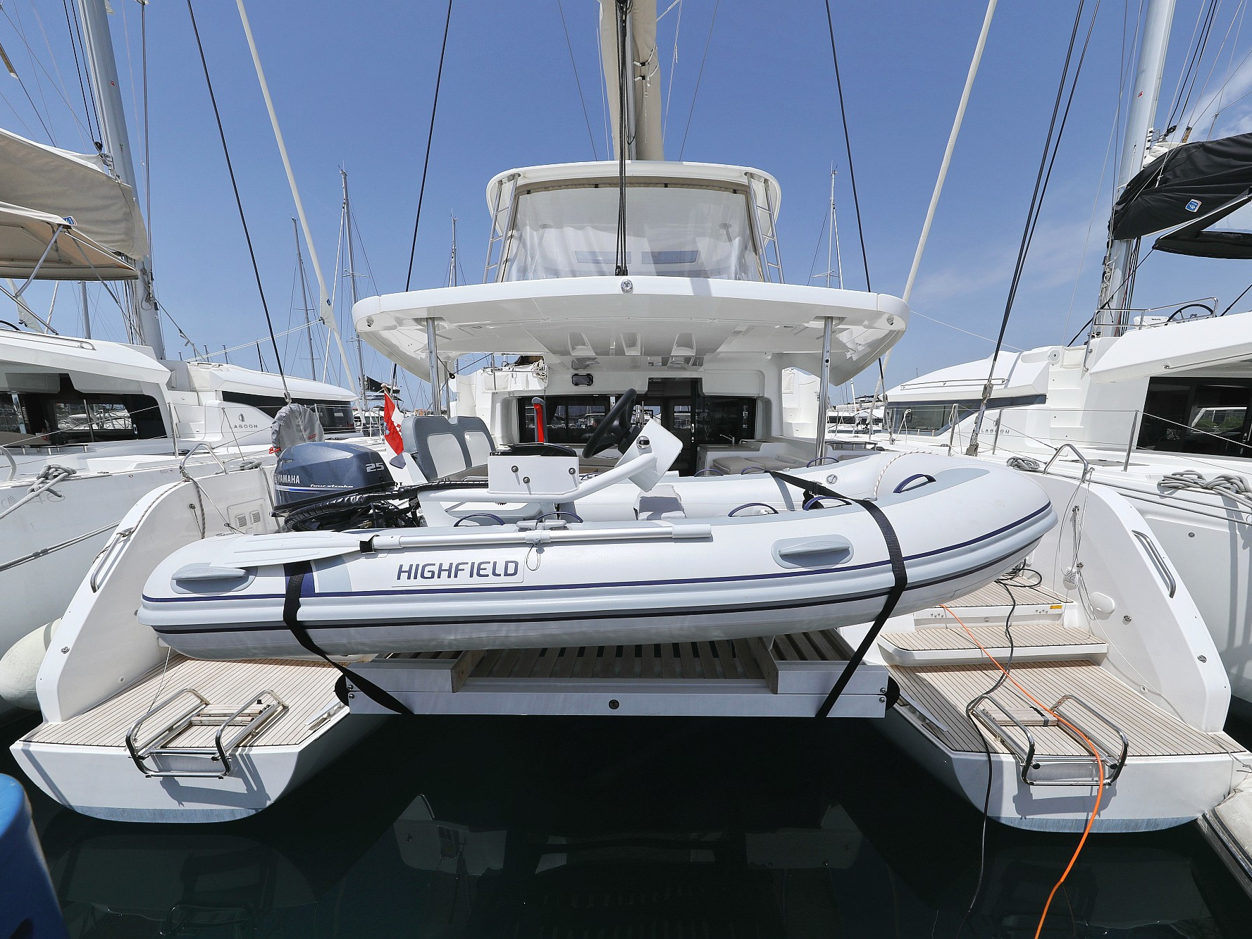 Photo #1 - Lagoon 46 (WHITE PEARL) in Sukosan - 8002
