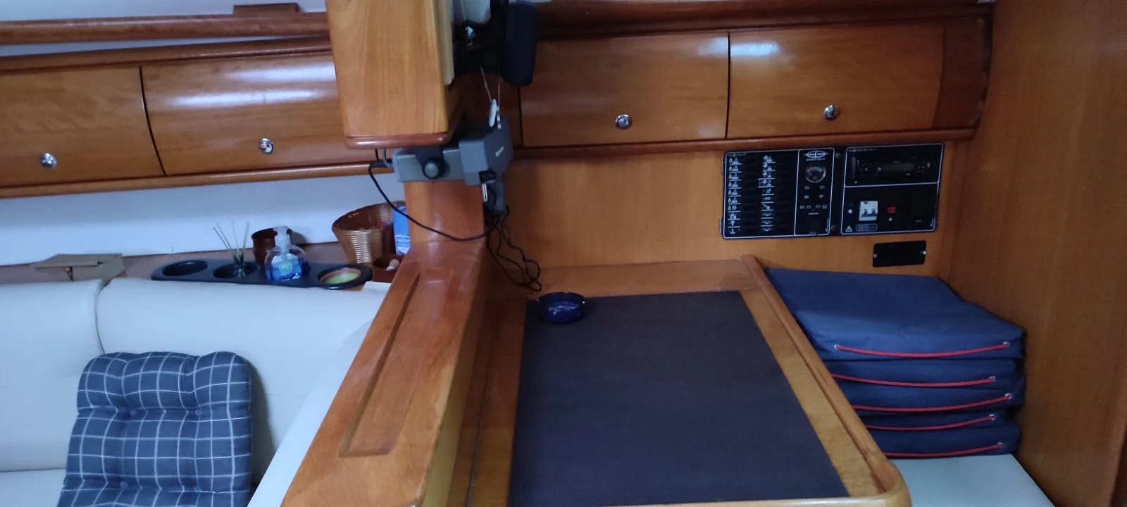 Bavaria 38 Cruiser (Tritonas)  - 1