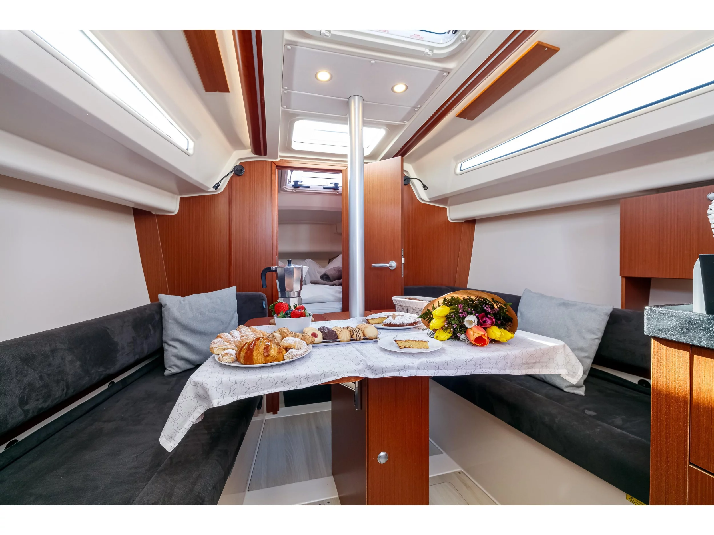 Hanse 315 (Nautilus) Interior image - 12