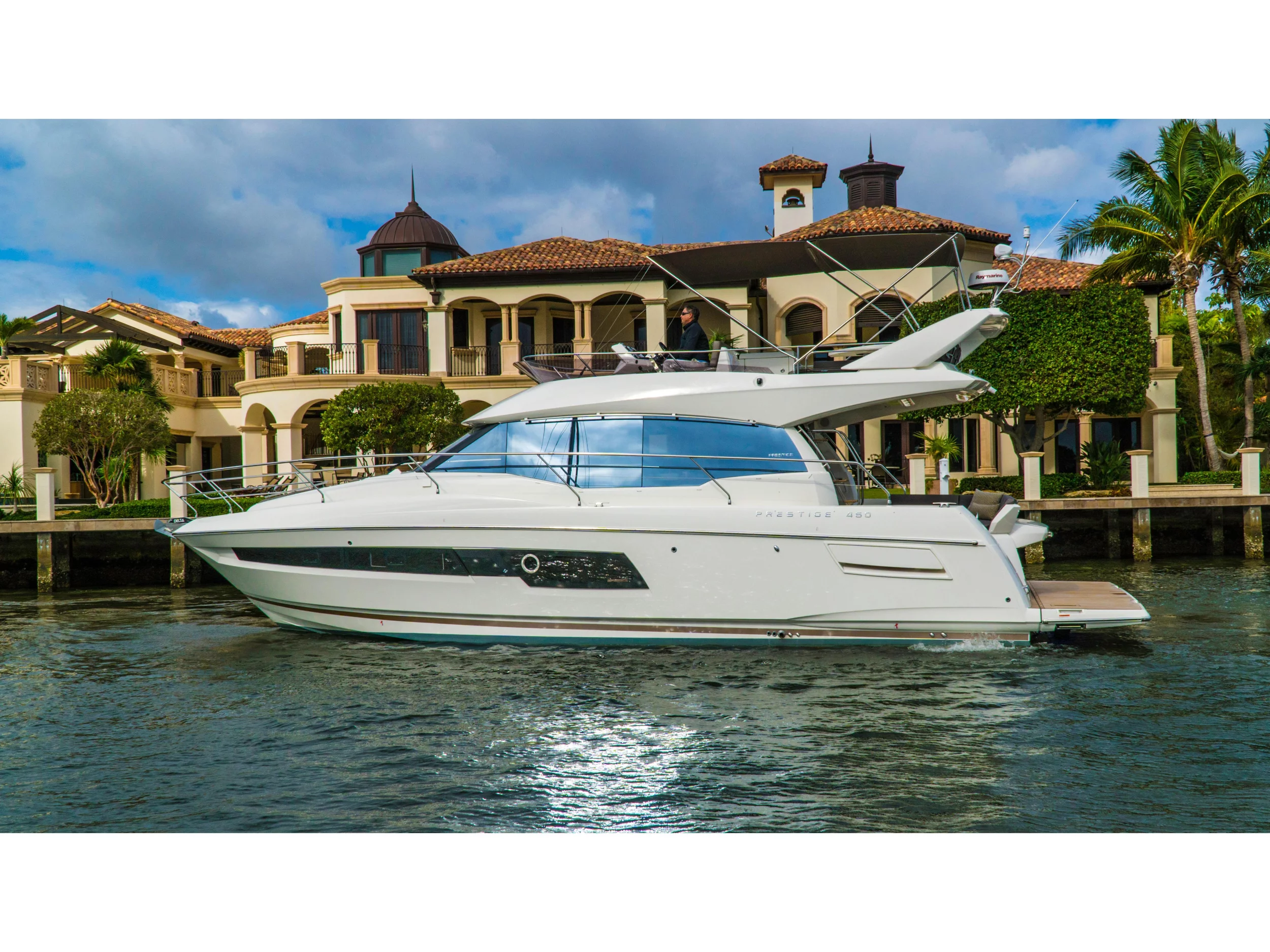 PRESTIGE 460 FLY (ALuMa D.B.) Main image - 0