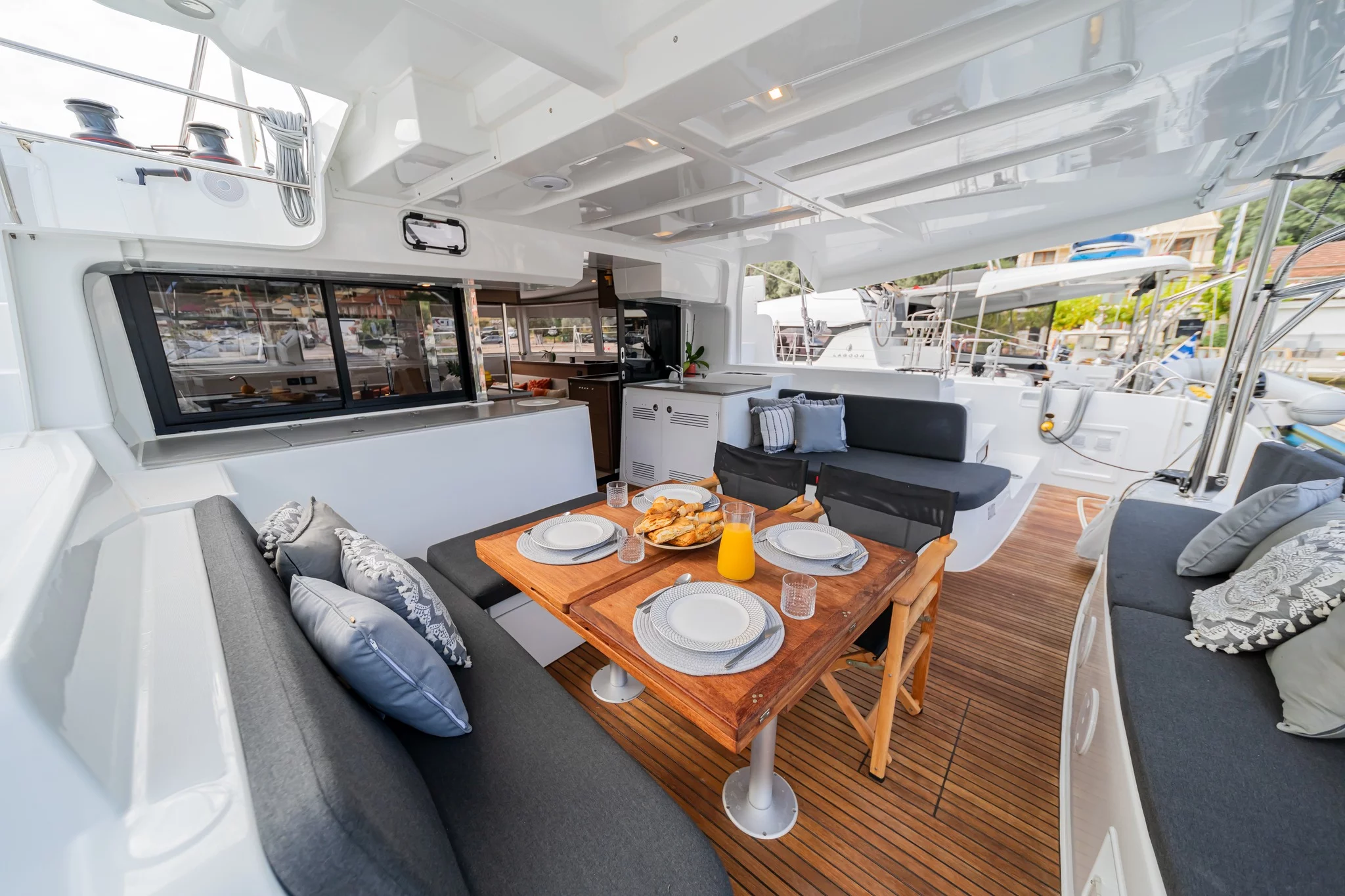 Lagoon 46 (Owner's version) (LINO)  - 23