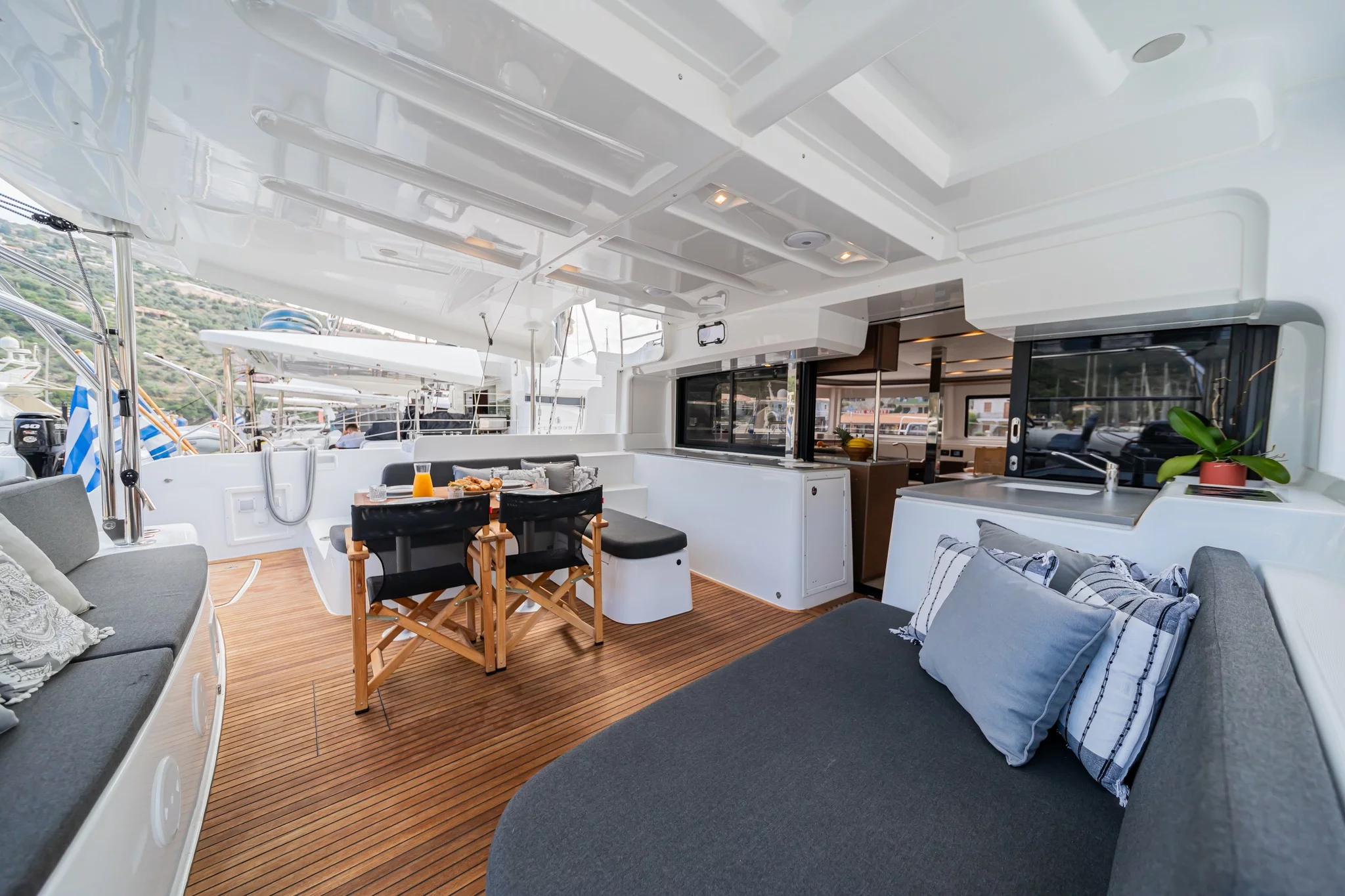 Lagoon 46 (Owner's version) (LINO)  - 26