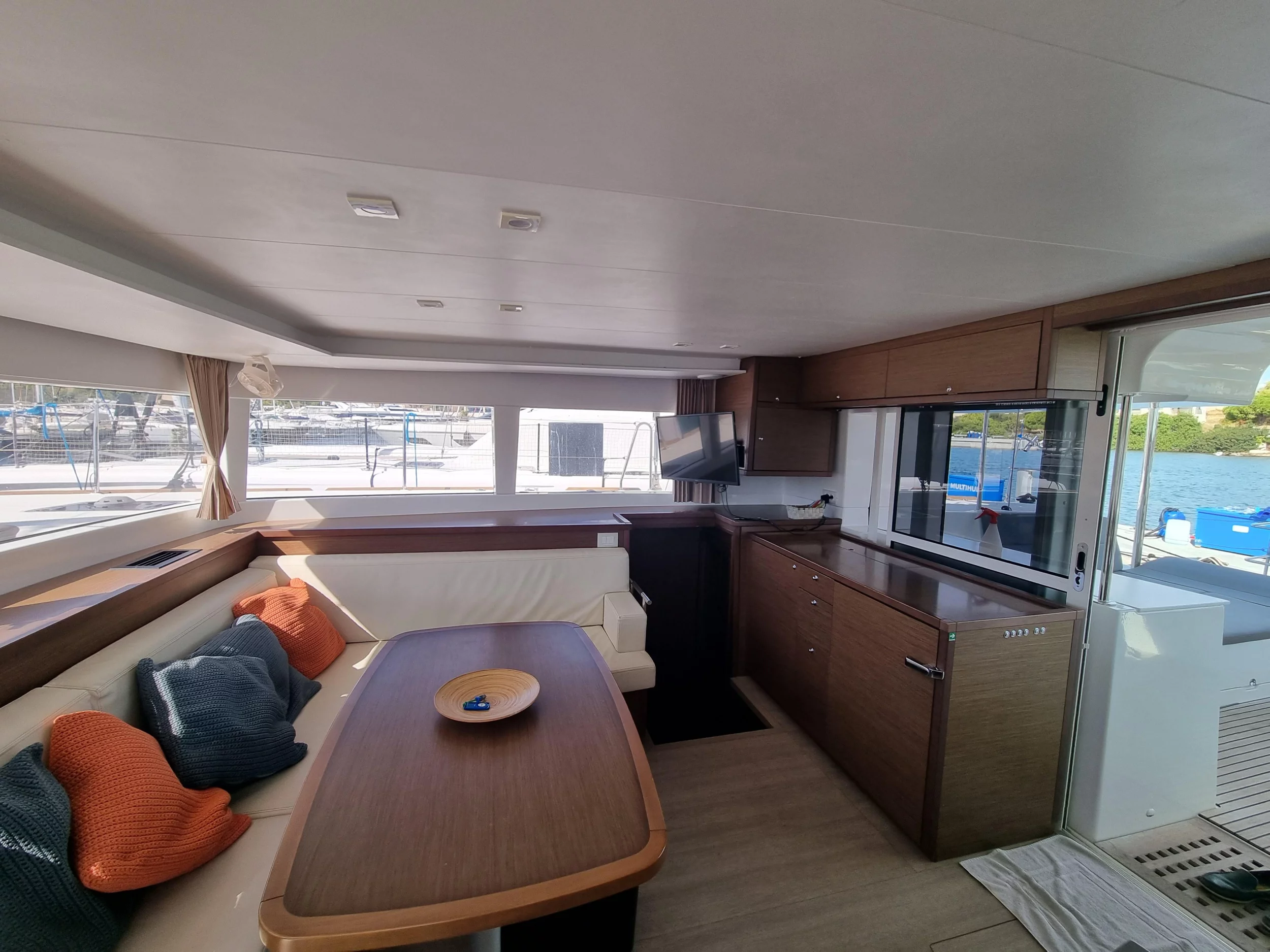 Lagoon 450F (Lalouche)  - 7