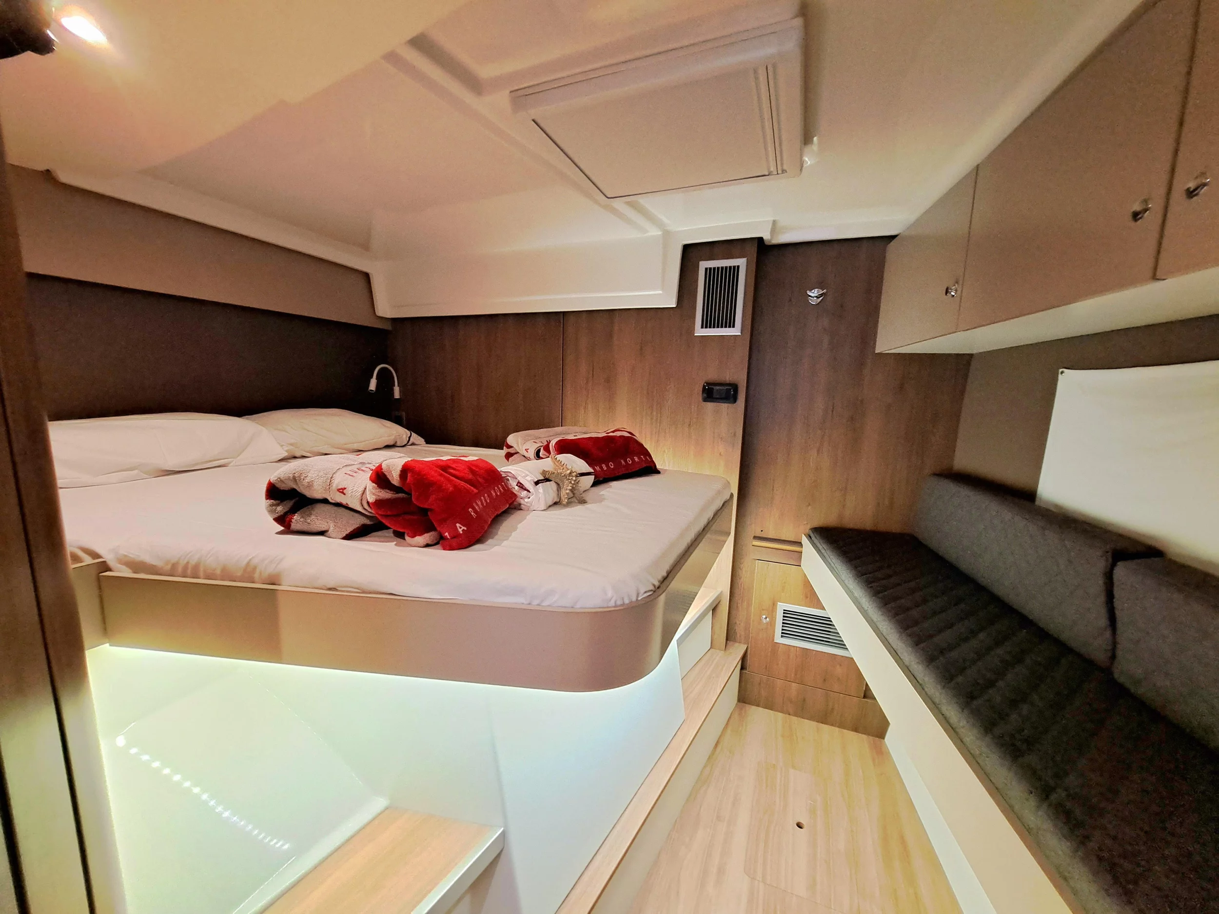 BALI CATSPACE (TURANDOT)  - 18