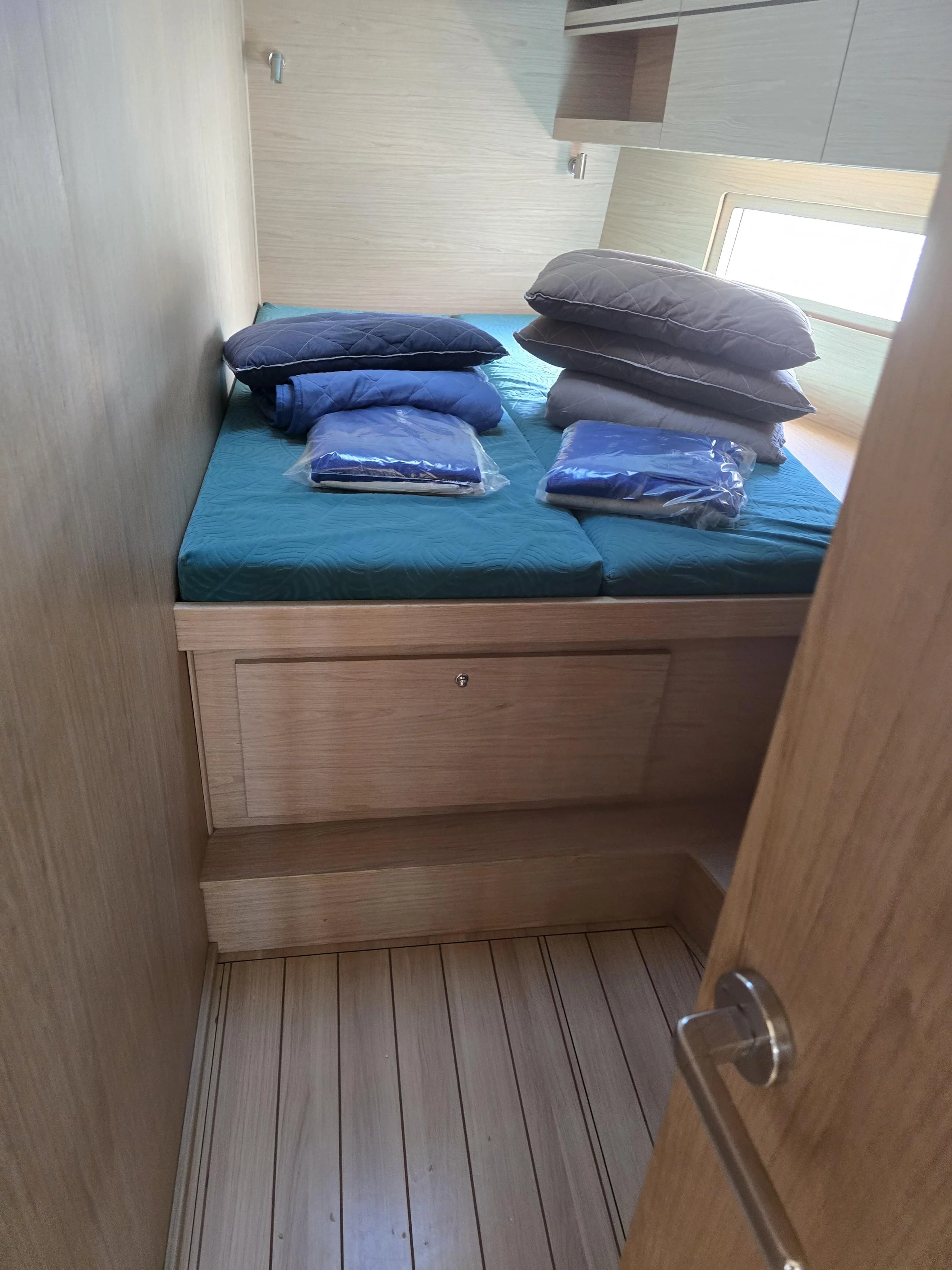 Oceanis 51.1 Air Condition/ (Amelia)  - 4
