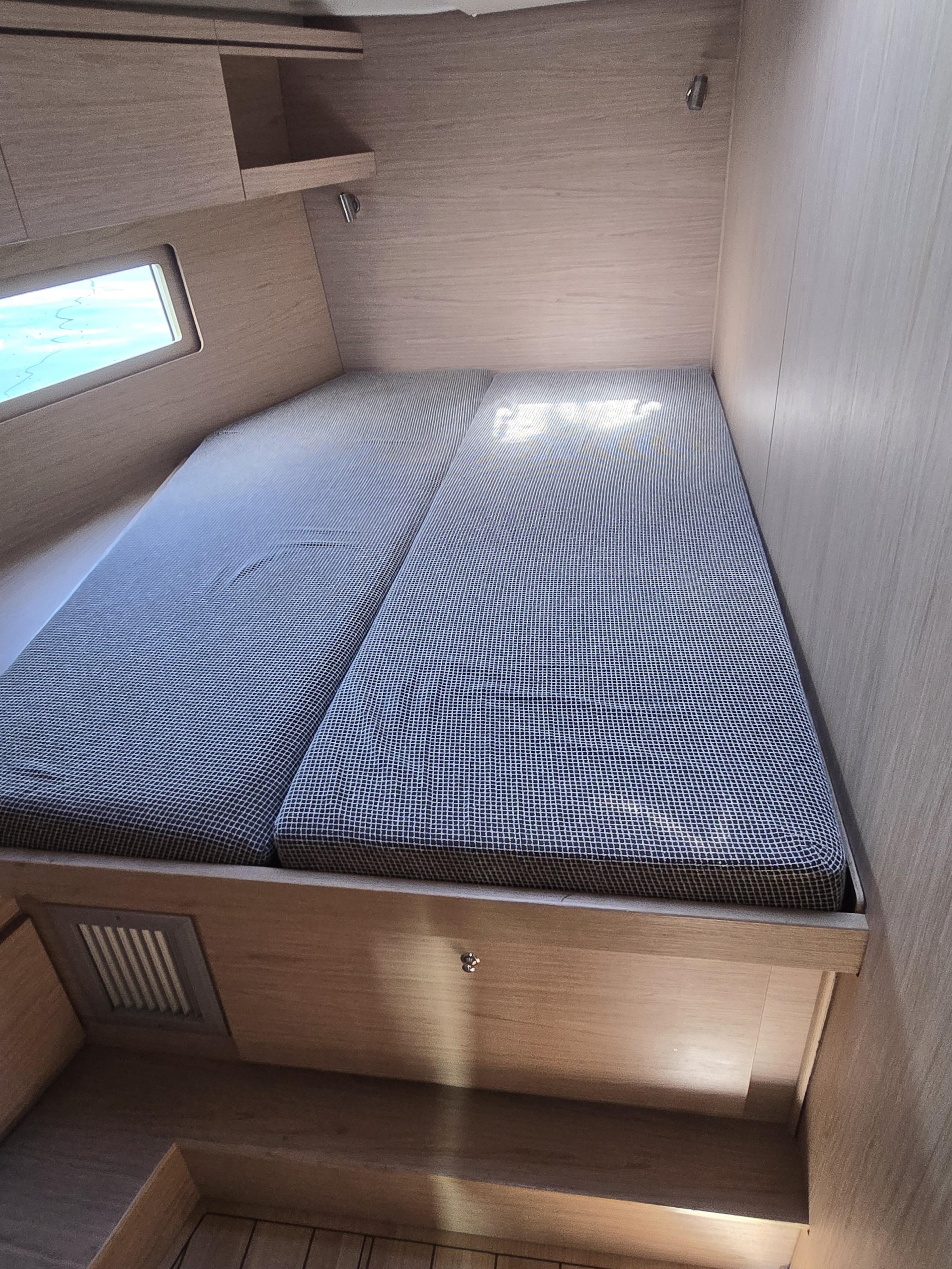 Photo #4 - Oceanis 51.1 Air Condition/ (Amelia) en Atenas - 63999