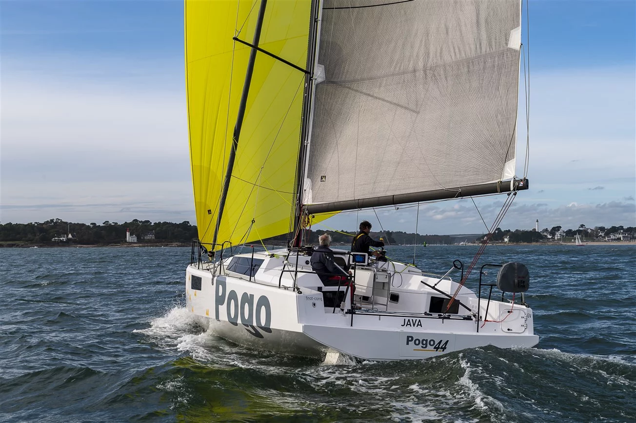 Pogo 44 (Spirit)  - 4