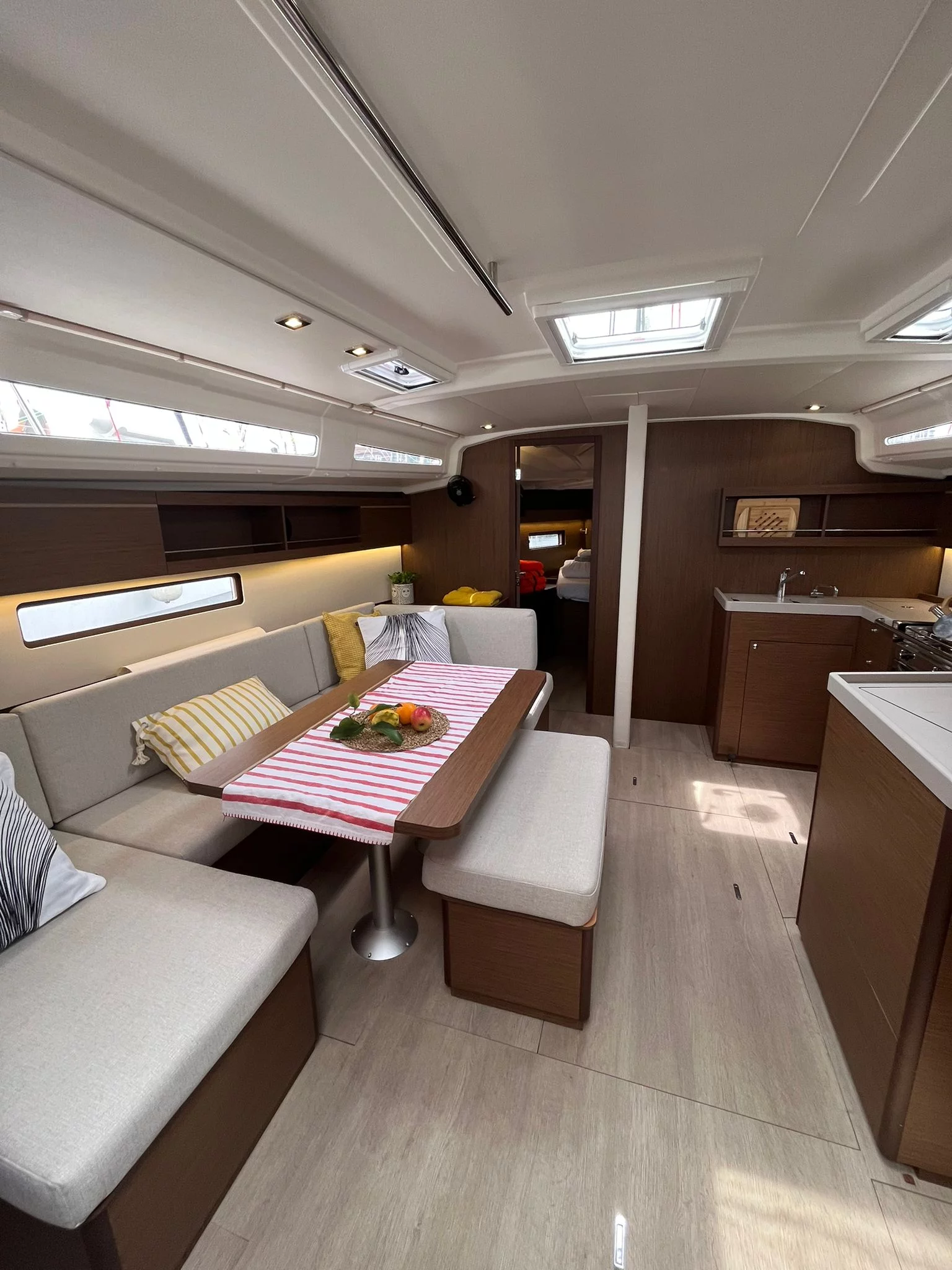 Oceanis 40.1 (BIBI ONE)  - 21