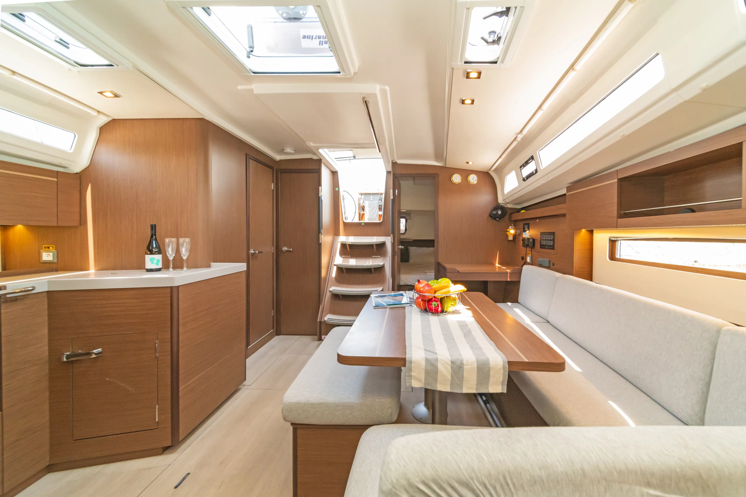 Oceanis 40.1 (3+1 cab) (Roza)  - 15