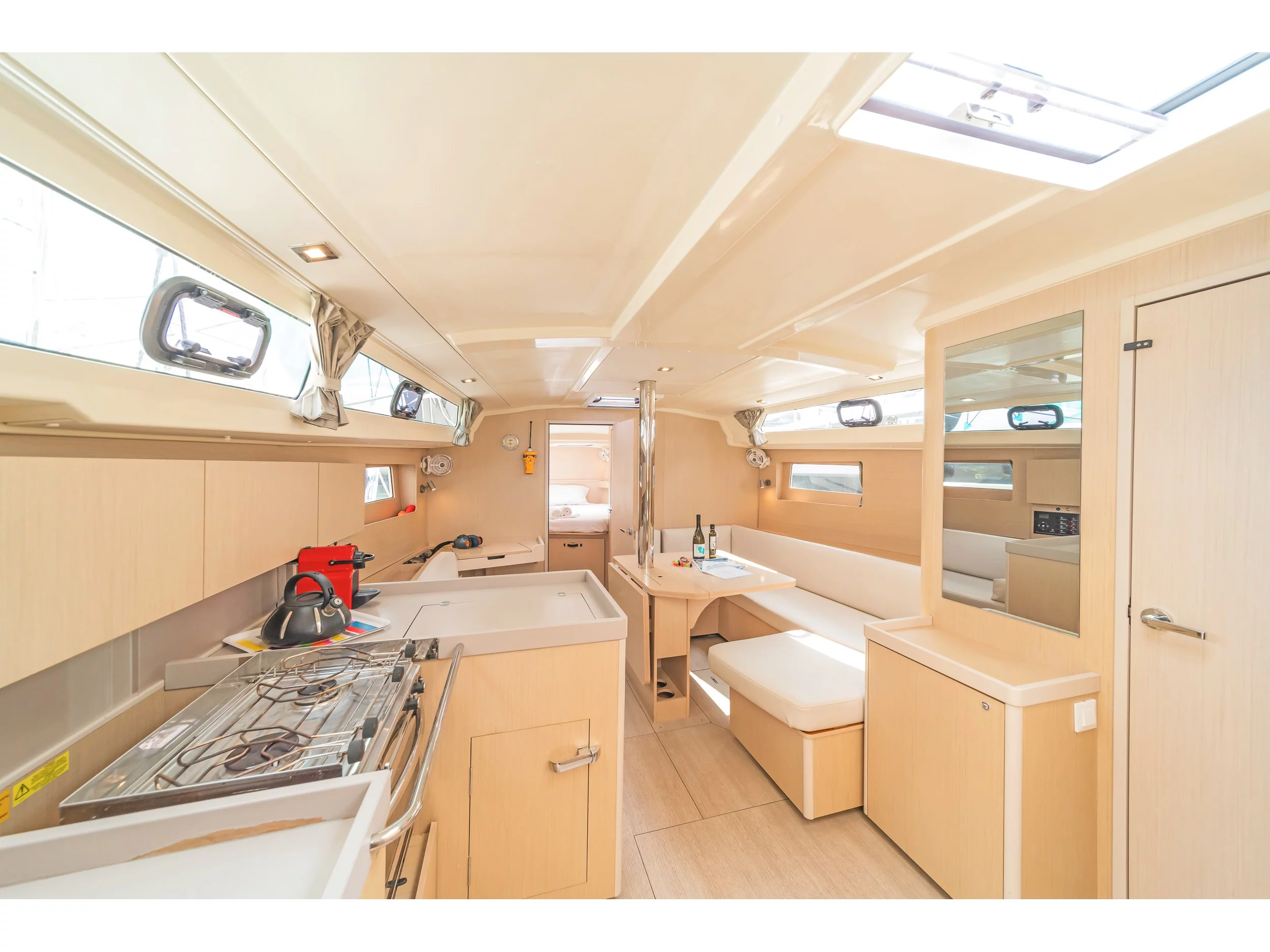 Oceanis 41.1 (Silver Eintzel) Interior image - 8