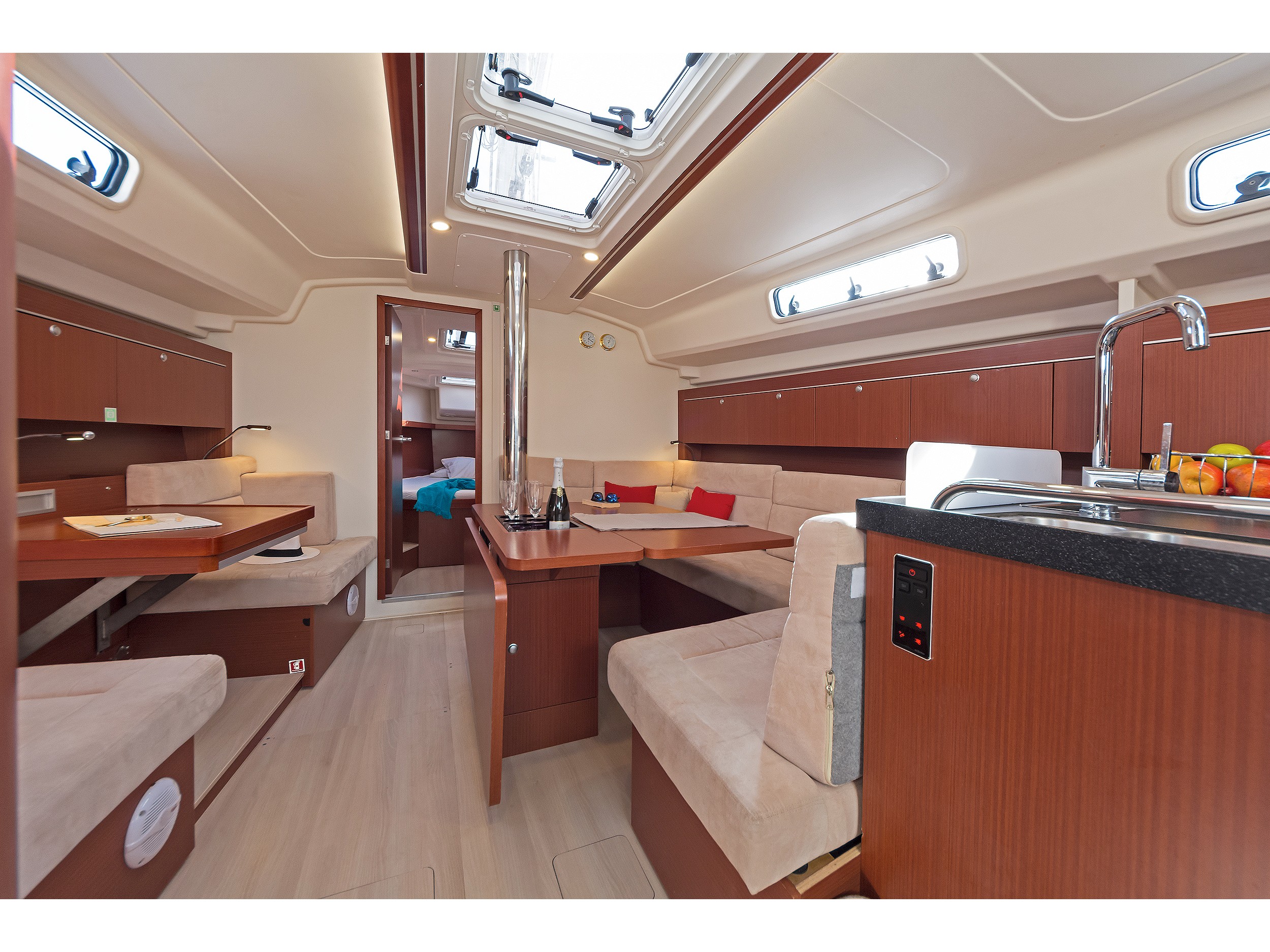 Photo #13 - Hanse 415 (Kuro Siwo) en Rhodes - 3895