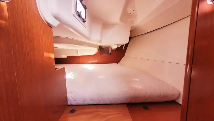 Oceanis 31 (DL) (Perig)  - 7