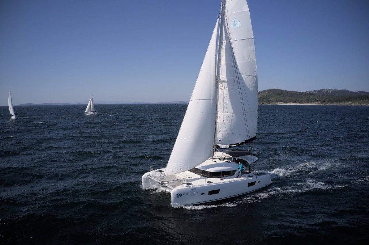 Lagoon 42 (Verne)  - 7