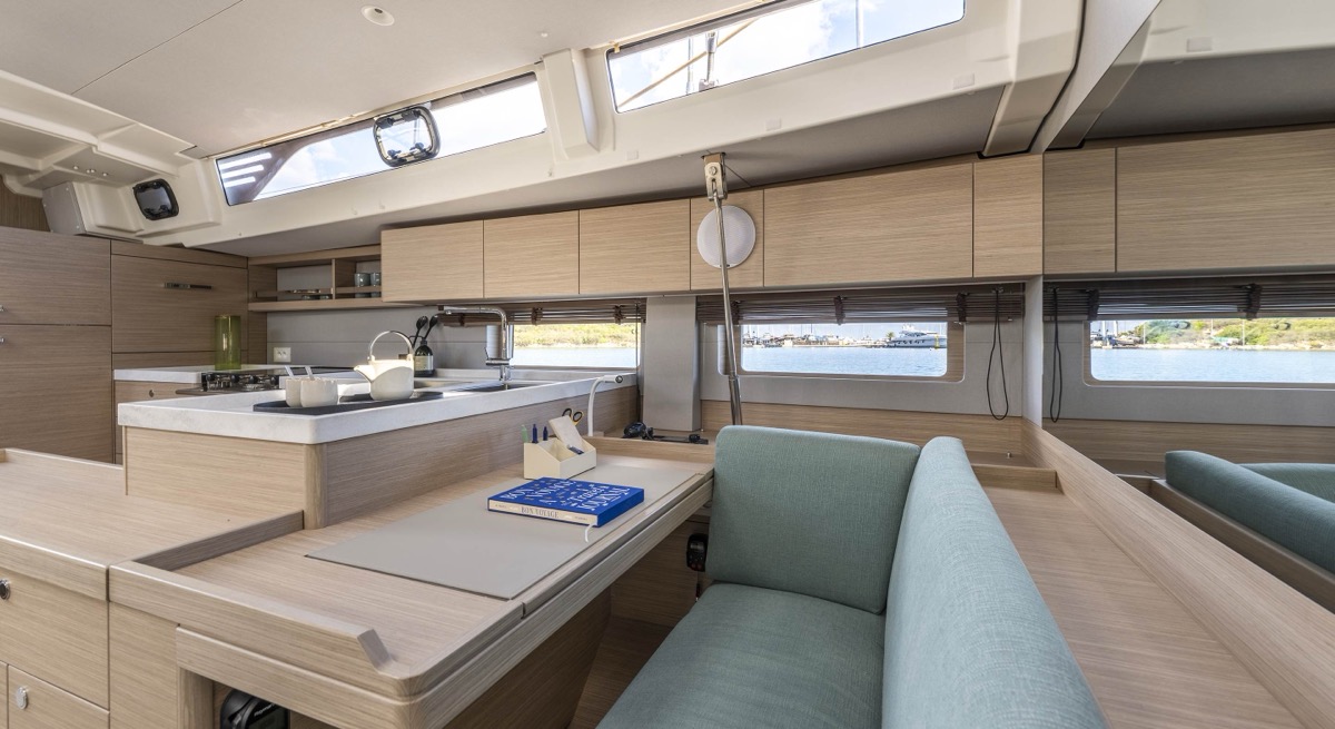 Oceanis 52 — photo 12