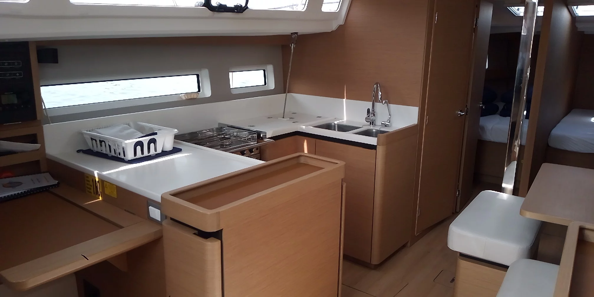 Jeanneau Sun Odyssey 440 (Tavascan)  - 2