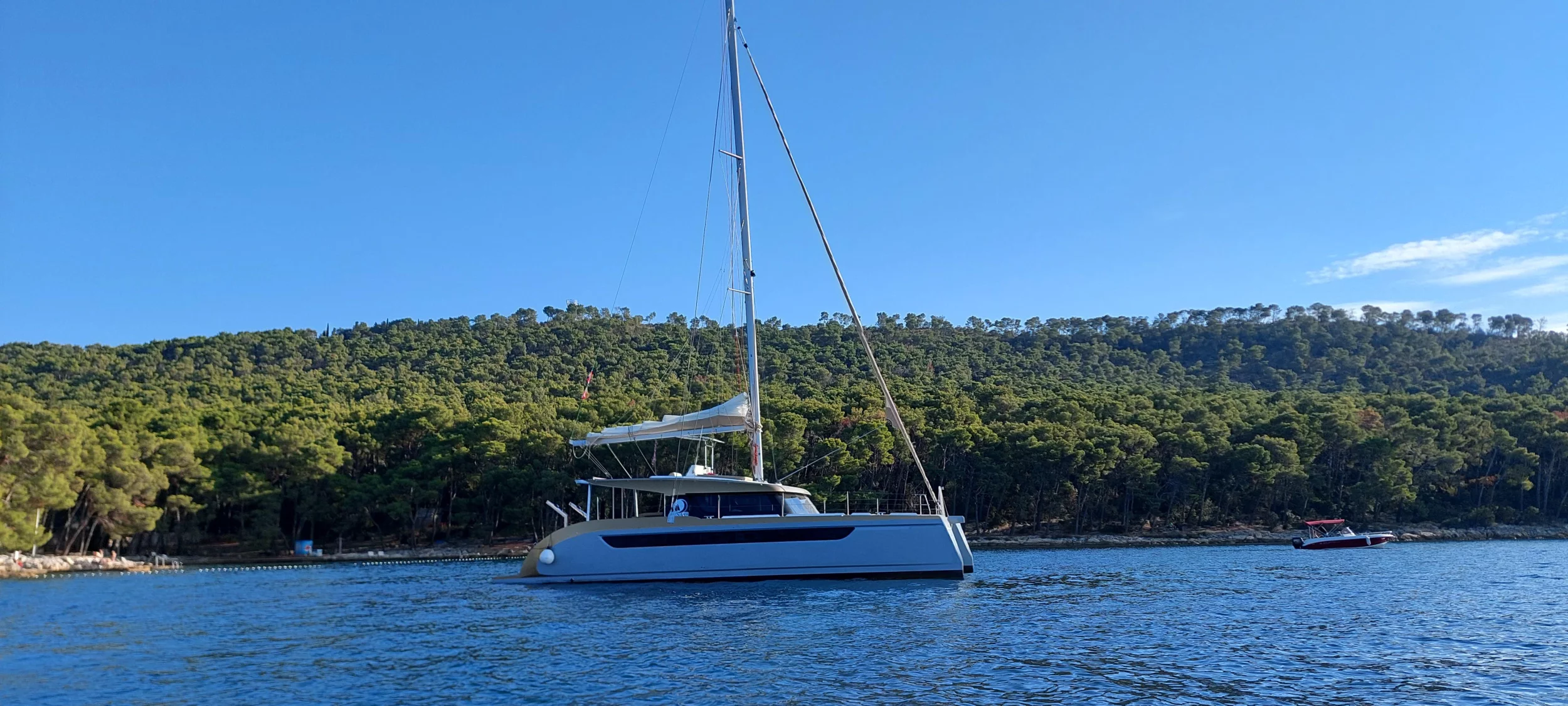 Luna 49 (Gold)  - 28