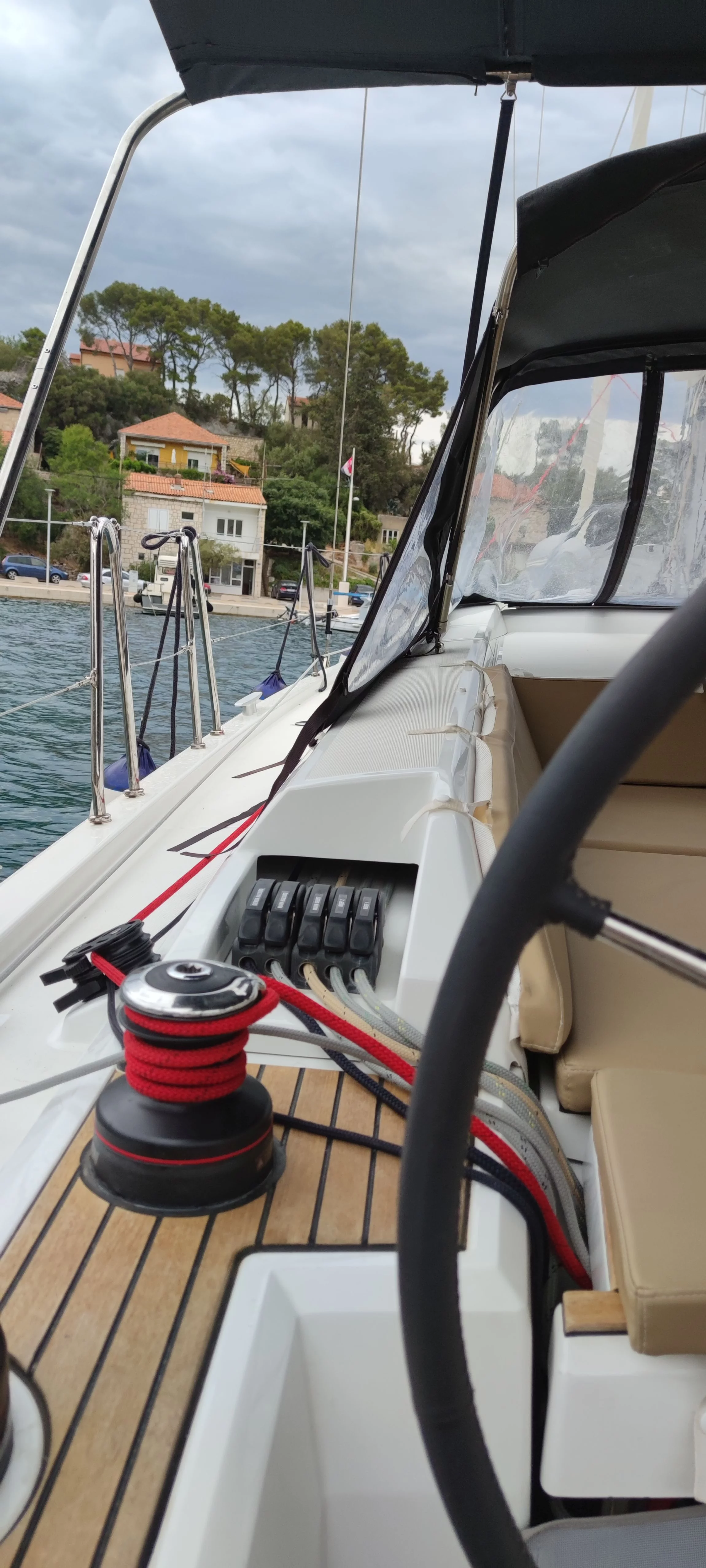 Oceanis 46.1 (Everest)  - 19