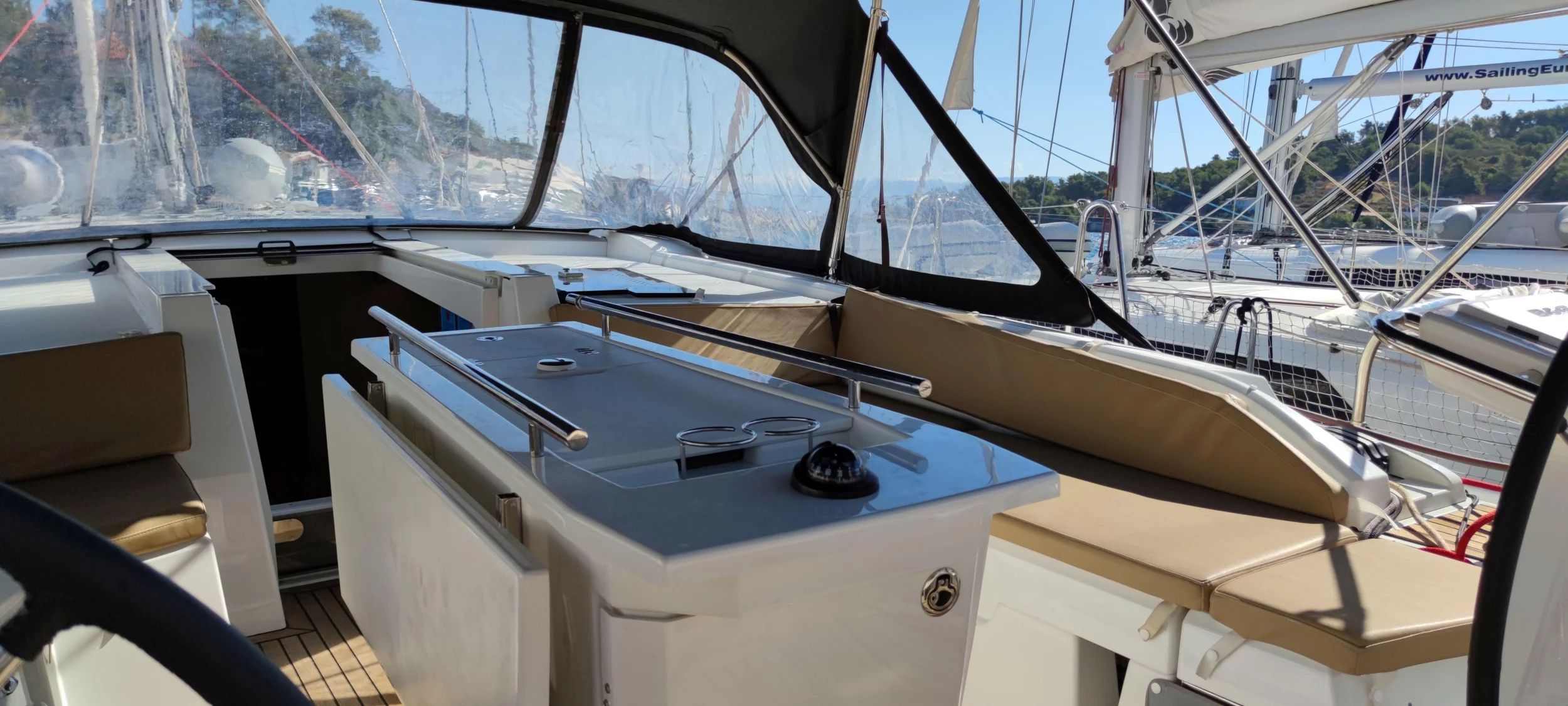 Oceanis 46.1 (Everest)  - 24