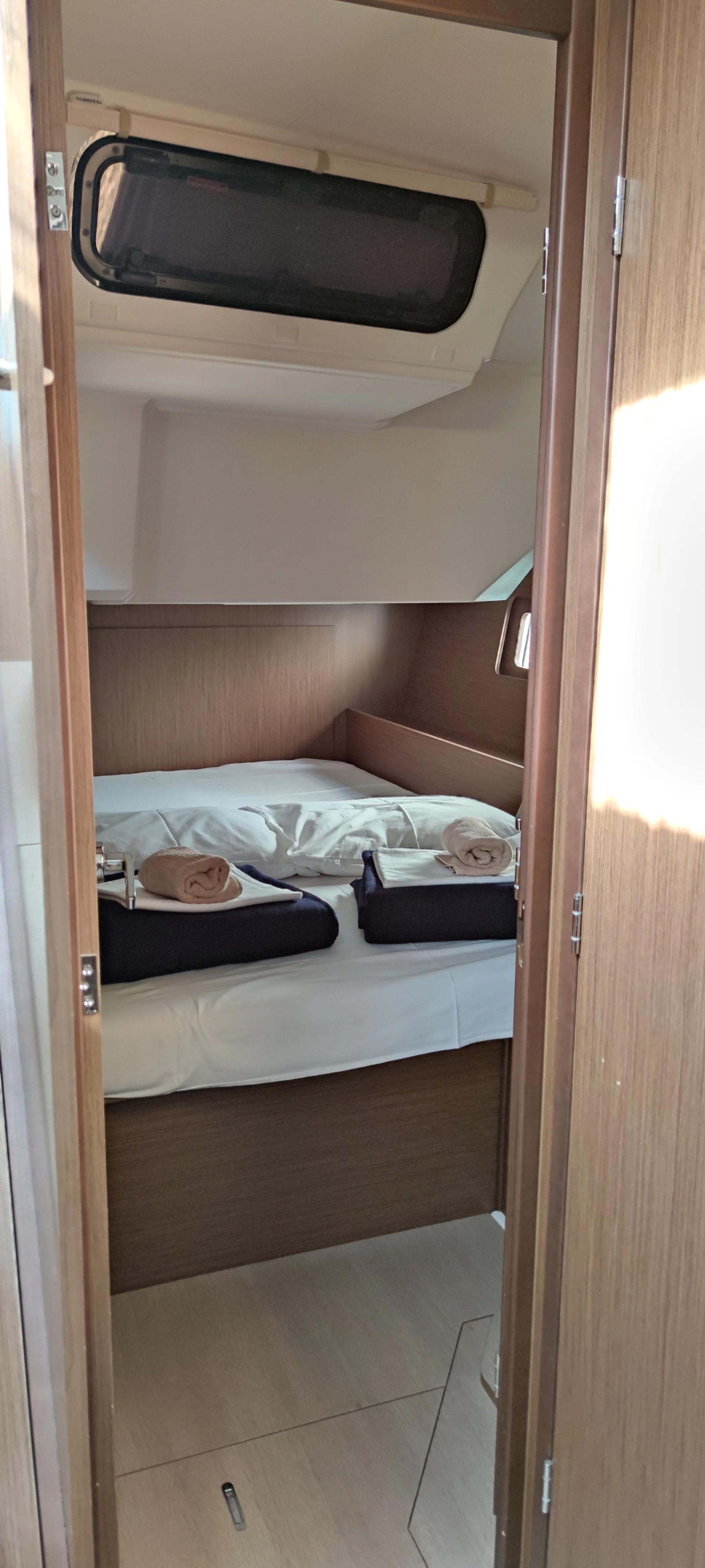 Oceanis 46.1 (Everest)  - 23