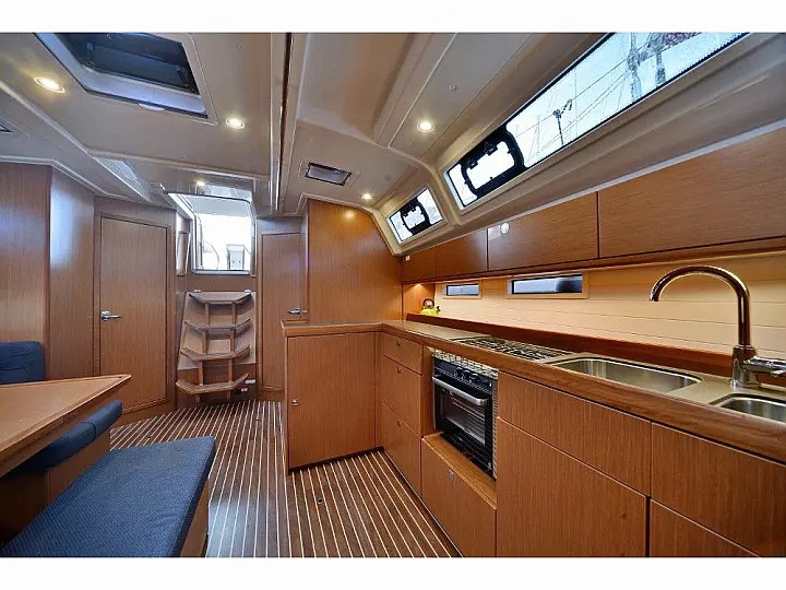 Bavaria Cruiser 46 (4 cab) — photo 2
