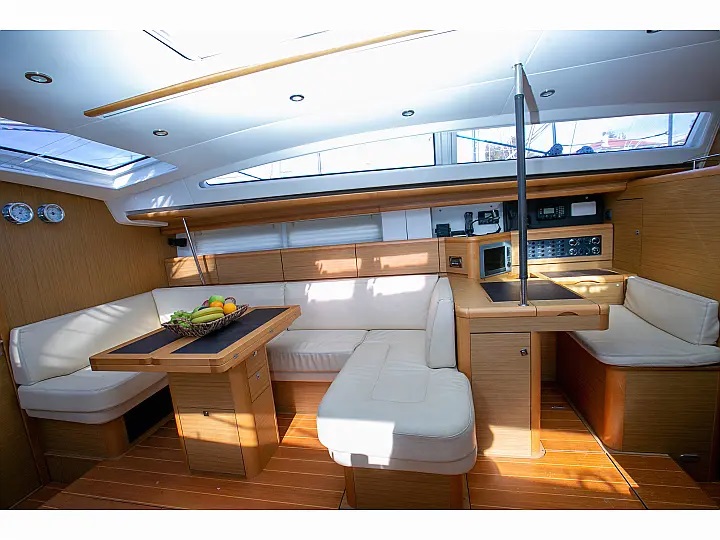 Jeanneau 57 — photo 2