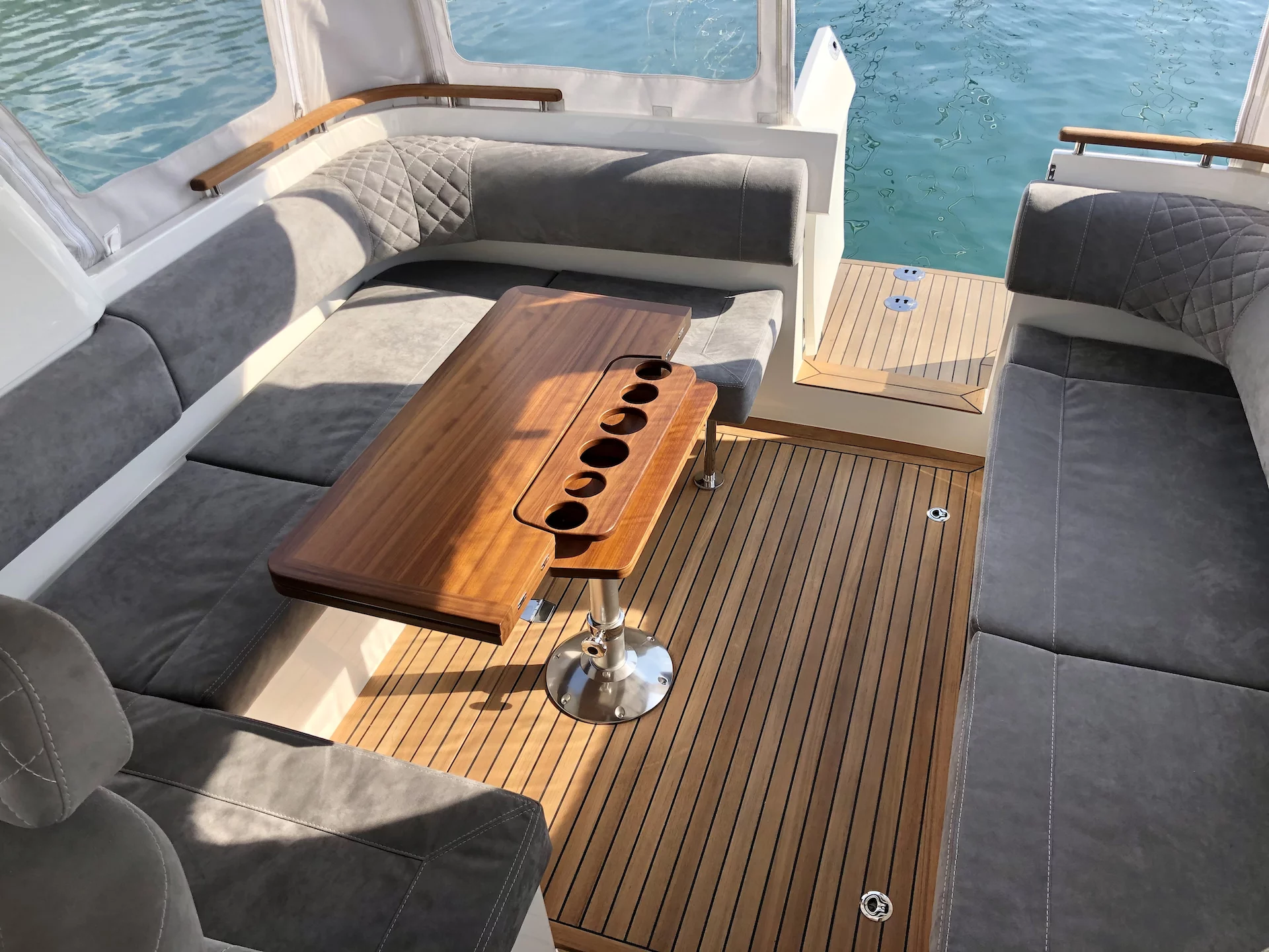 Marex 310 Sun Cruiser (Orion) Interior image - 5