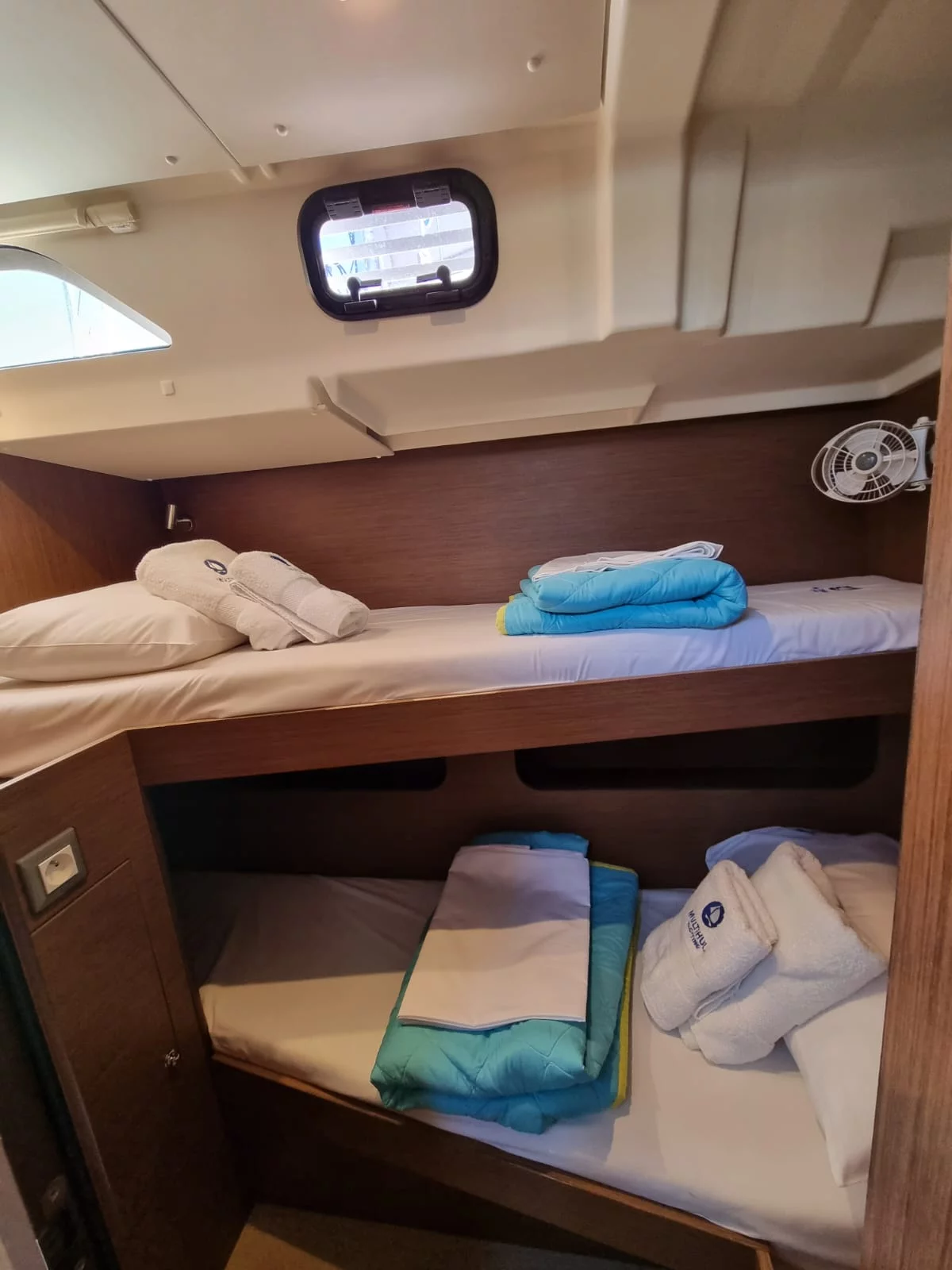 Oceanis 51.1 (Tsuki)  - 9