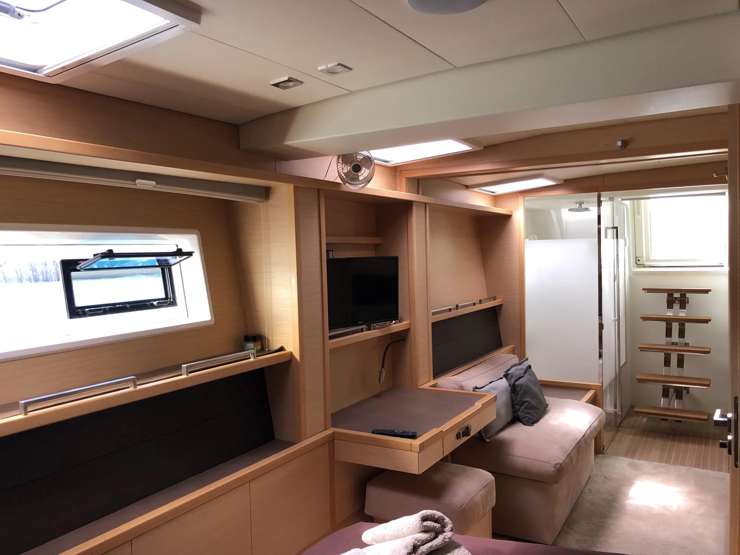 Lagoon 620 (ZS)  - 24
