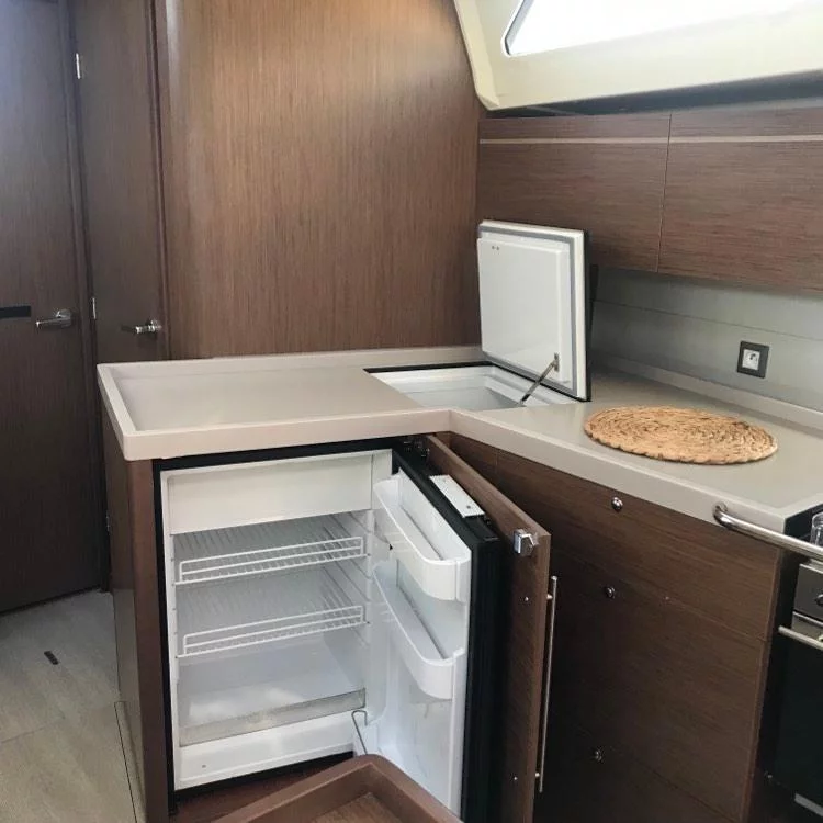 Oceanis 46.1 (Glykeria)  - 9