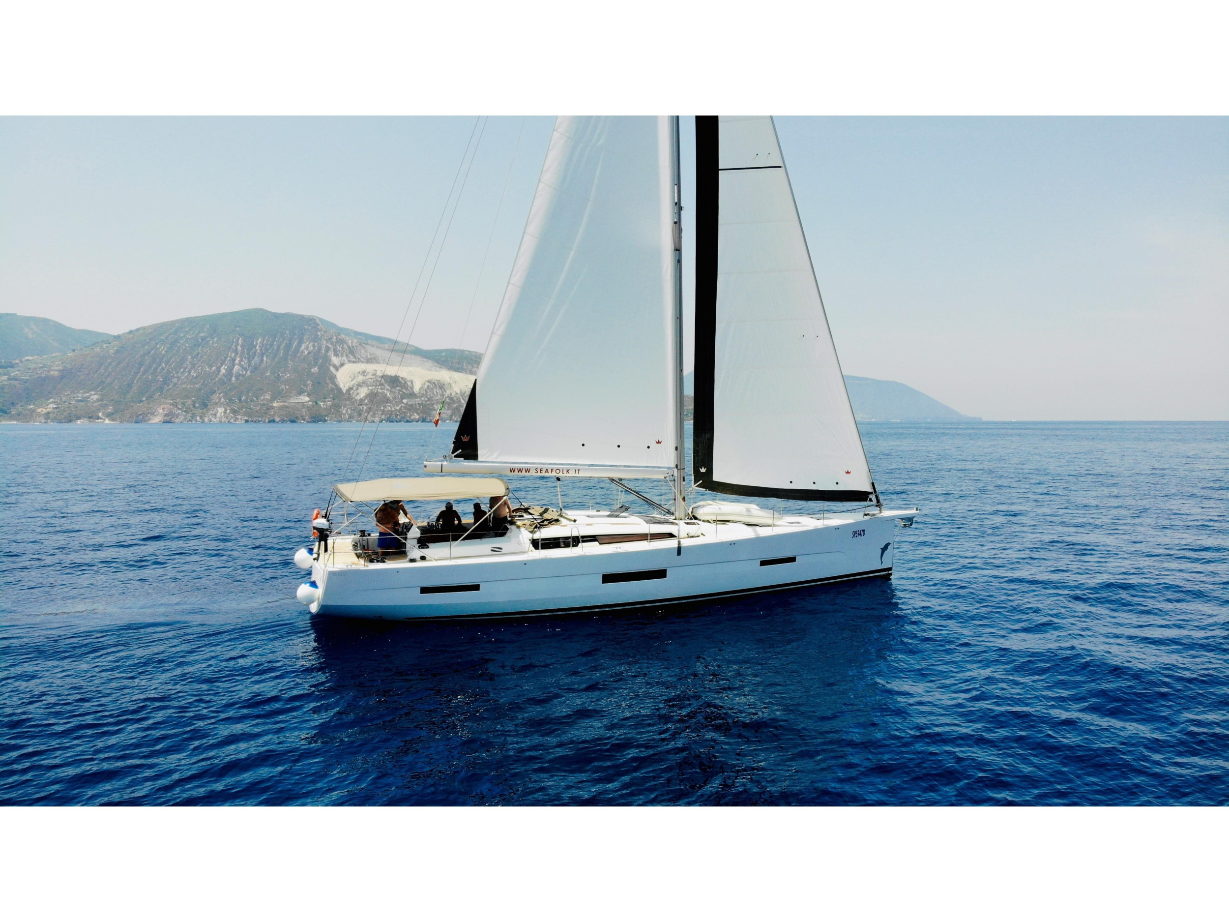 Photo #1 - Dufour 56 Exclusive (Magic Planet) in Marsala - 8088