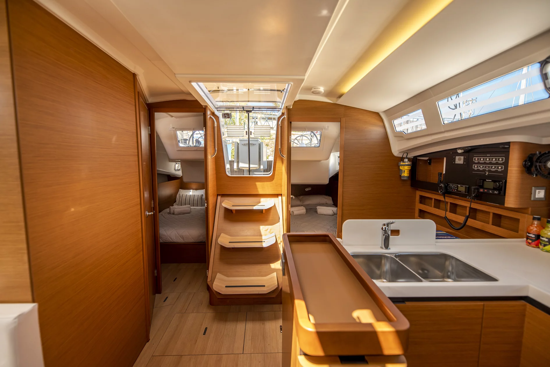 Sun Odyssey 410 (Garfish)  - 4