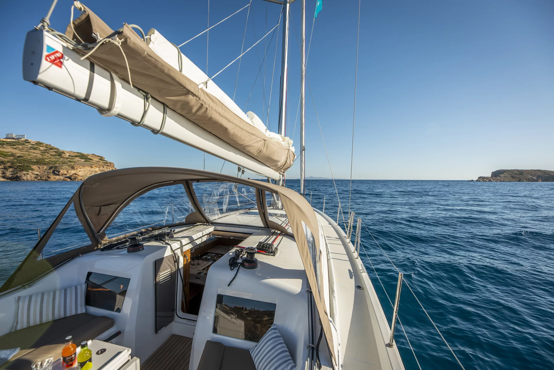 Sun Odyssey 410 (Garfish)  - 9