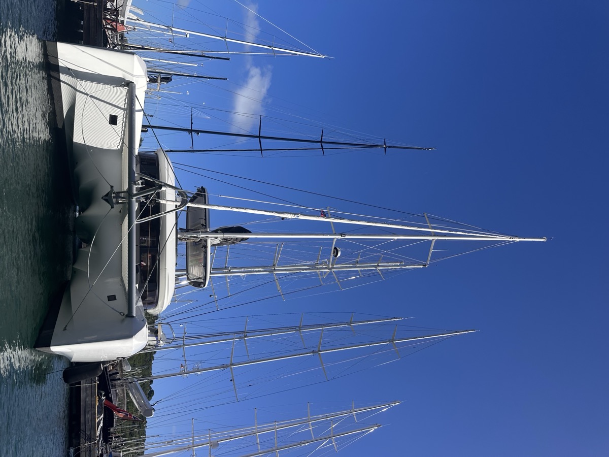 Lagoon 55 (5 cab) — photo 23