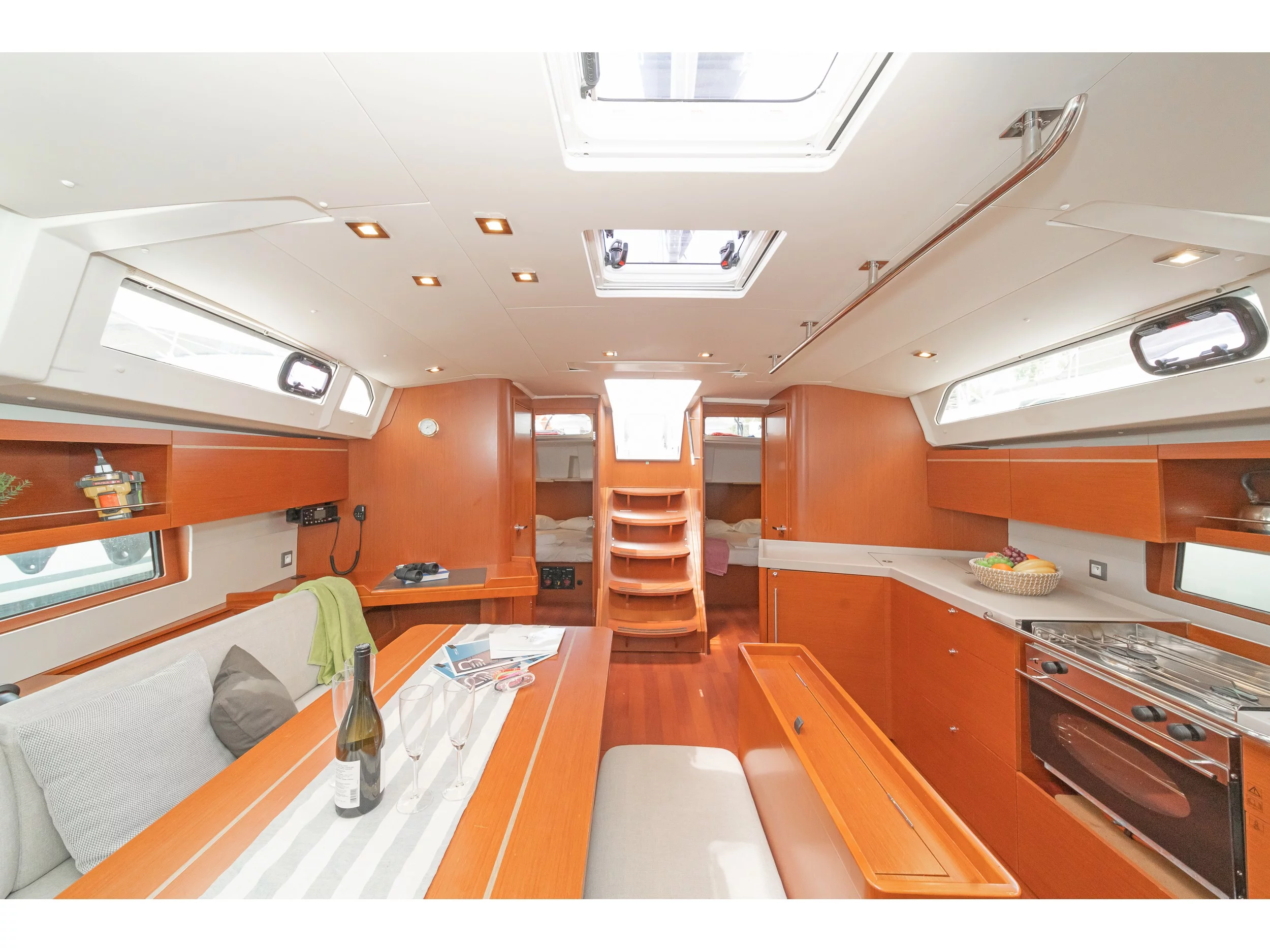 Oceanis 46.1 (Almyra) Interior image - 13