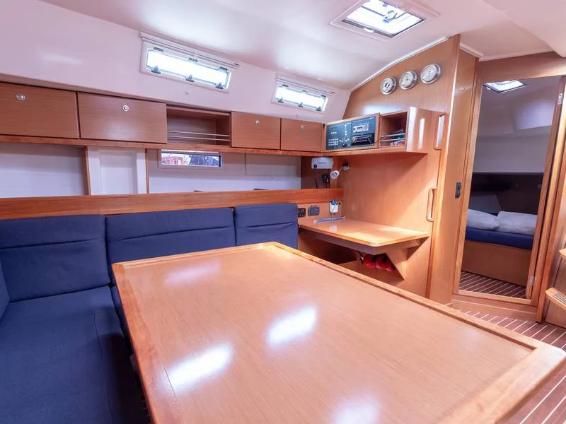 Bavaria 45 Cruiser (Bimba matta)  - 5