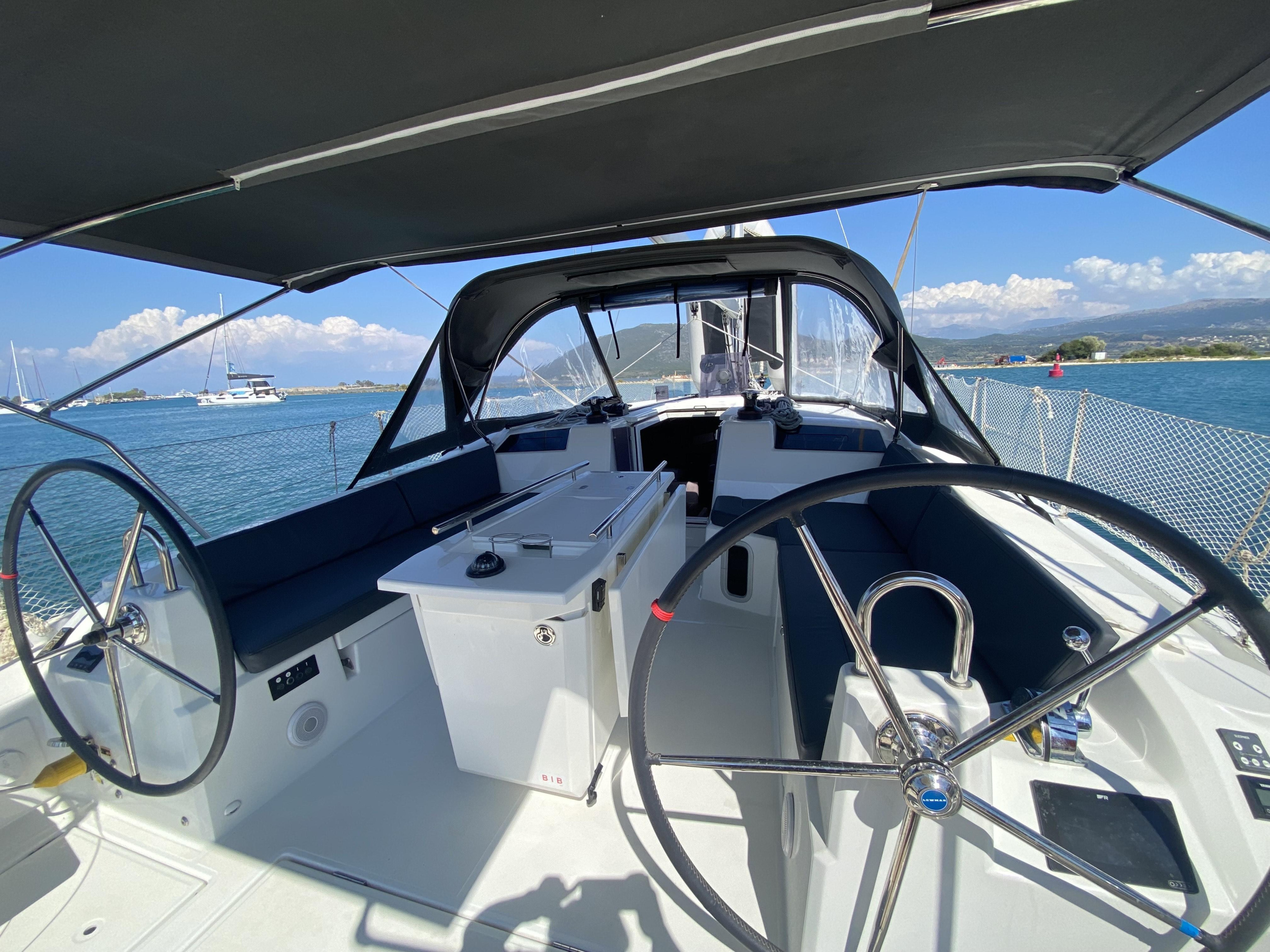 Oceanis 40.1 — photo 11