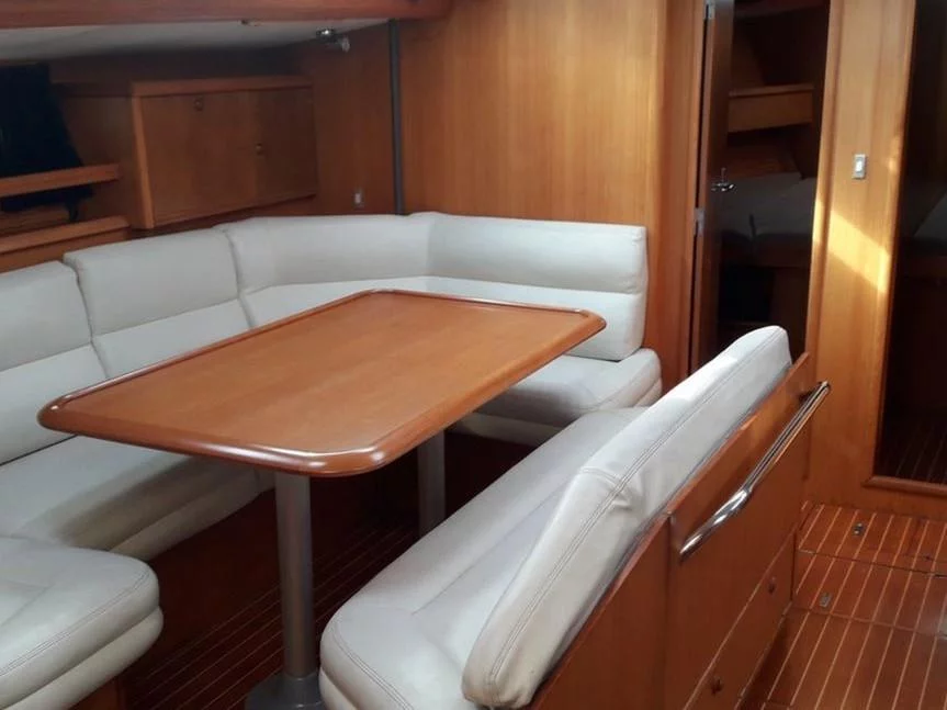 Sun Odyssey 52.2 (Hesiodos) Interior image - 5