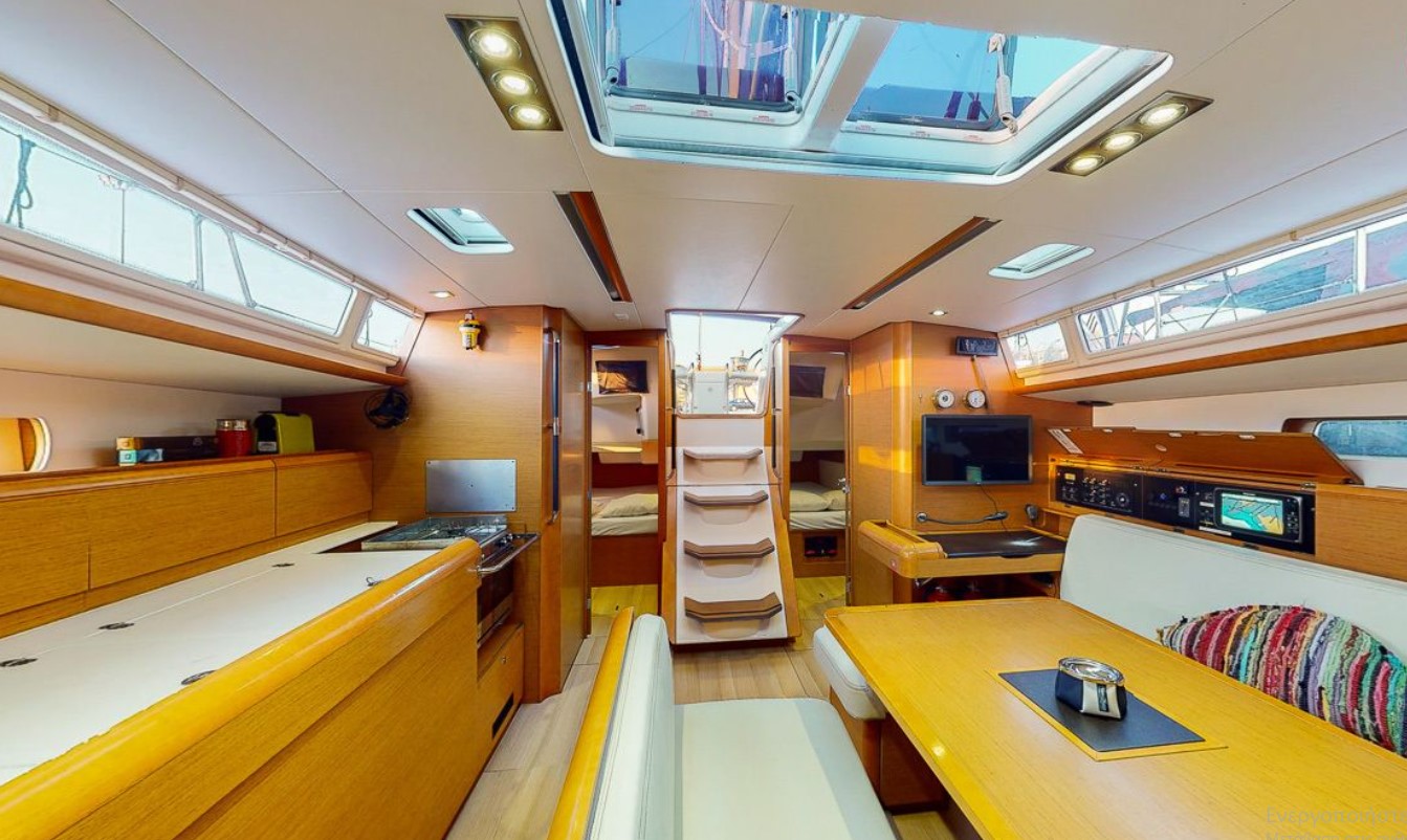 Photo #16 - Jeanneau 469 (Haidi) in Atene - 63153