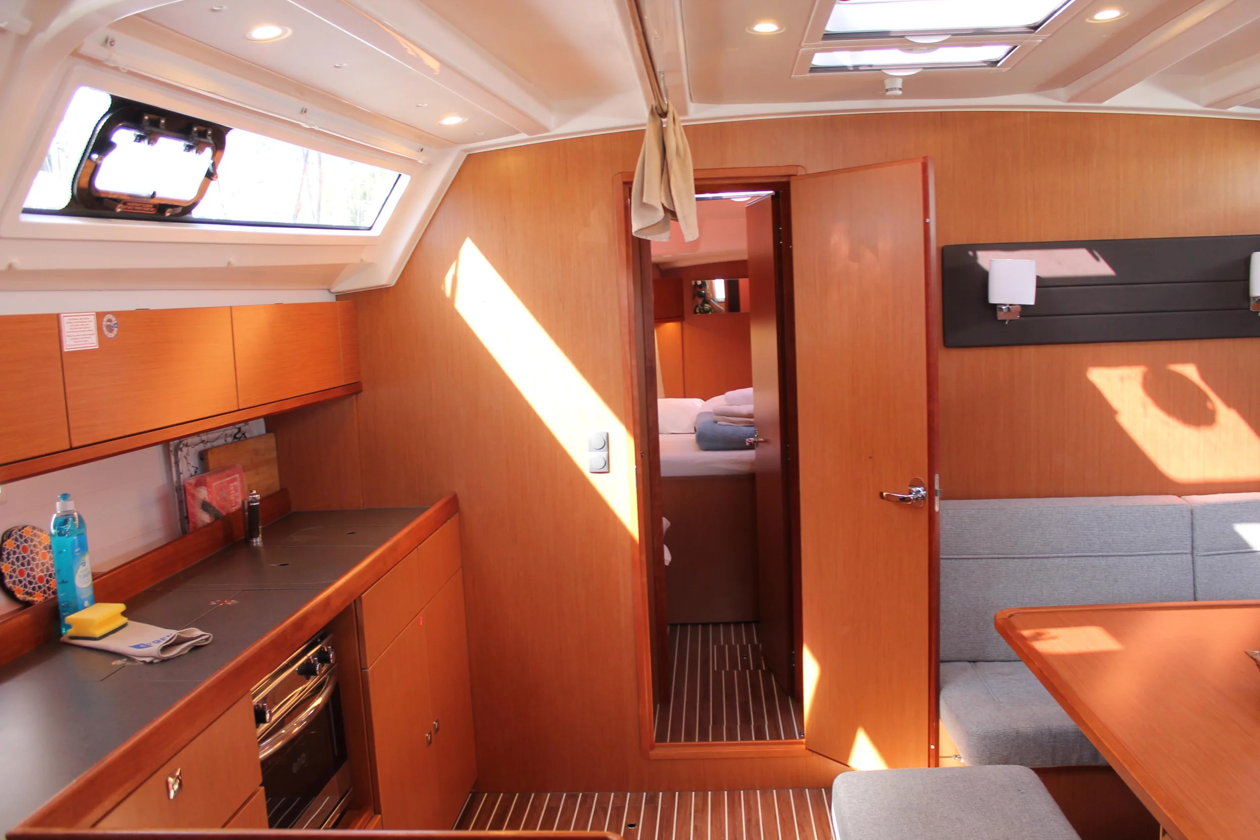Bavaria Cruiser 46 (Coco)  - 8