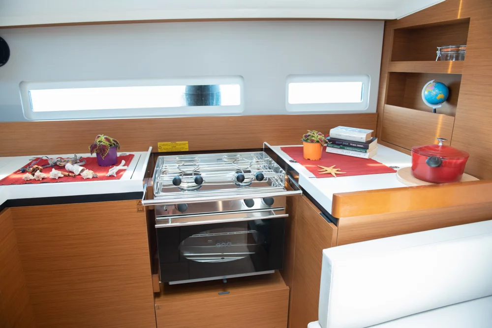 Sun Odyssey 410 (Marianna)  - 10
