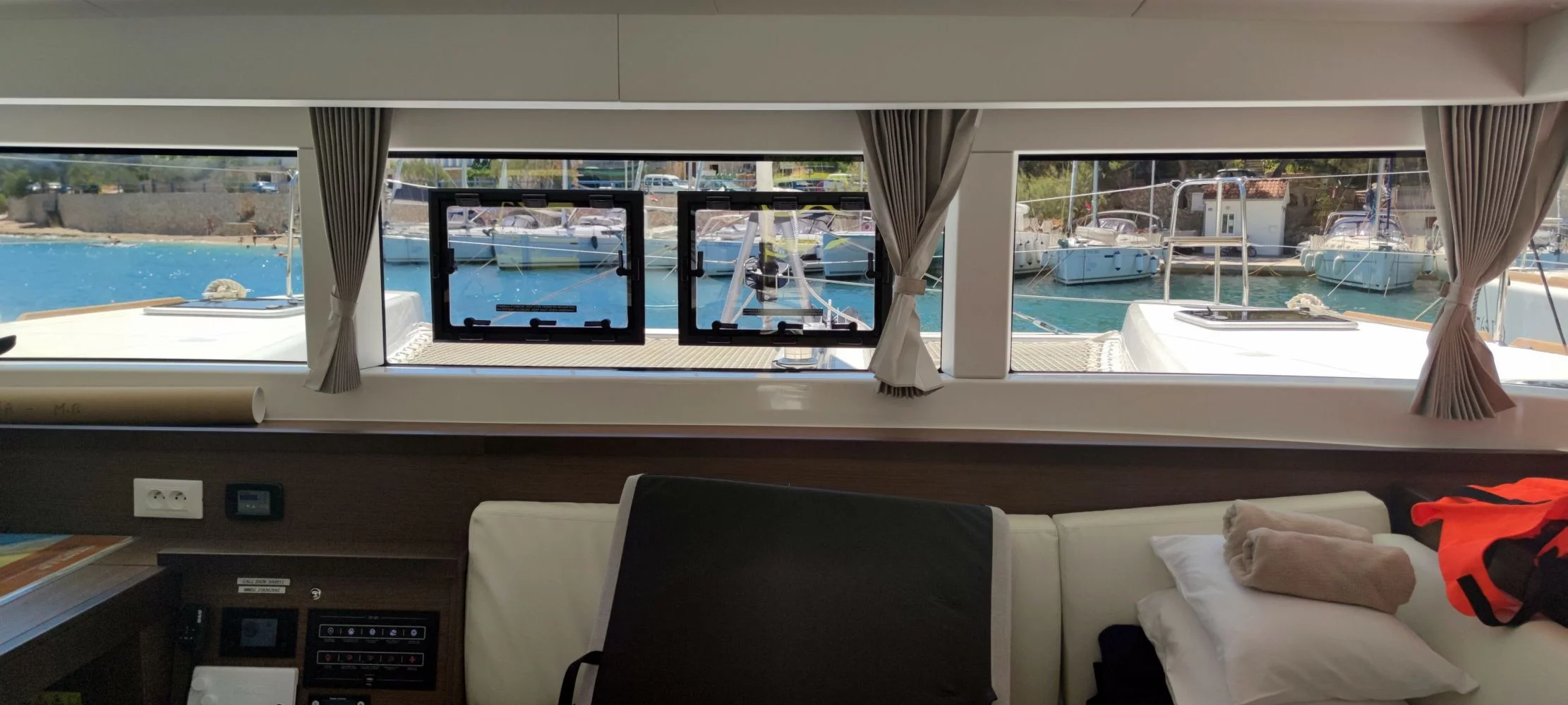 Lagoon 40 (Solentia)  - 17