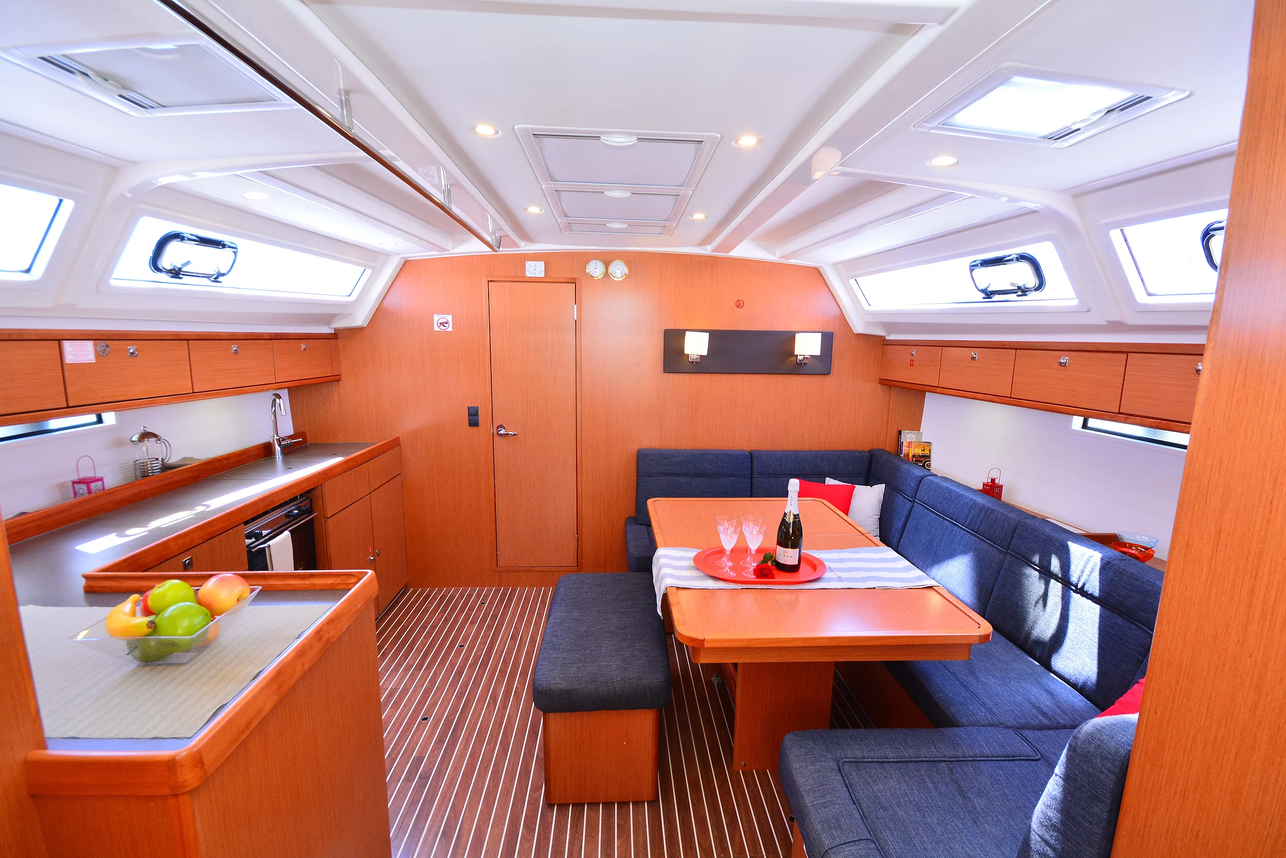 Bavaria Cruiser 46 (Artemis)  - 12