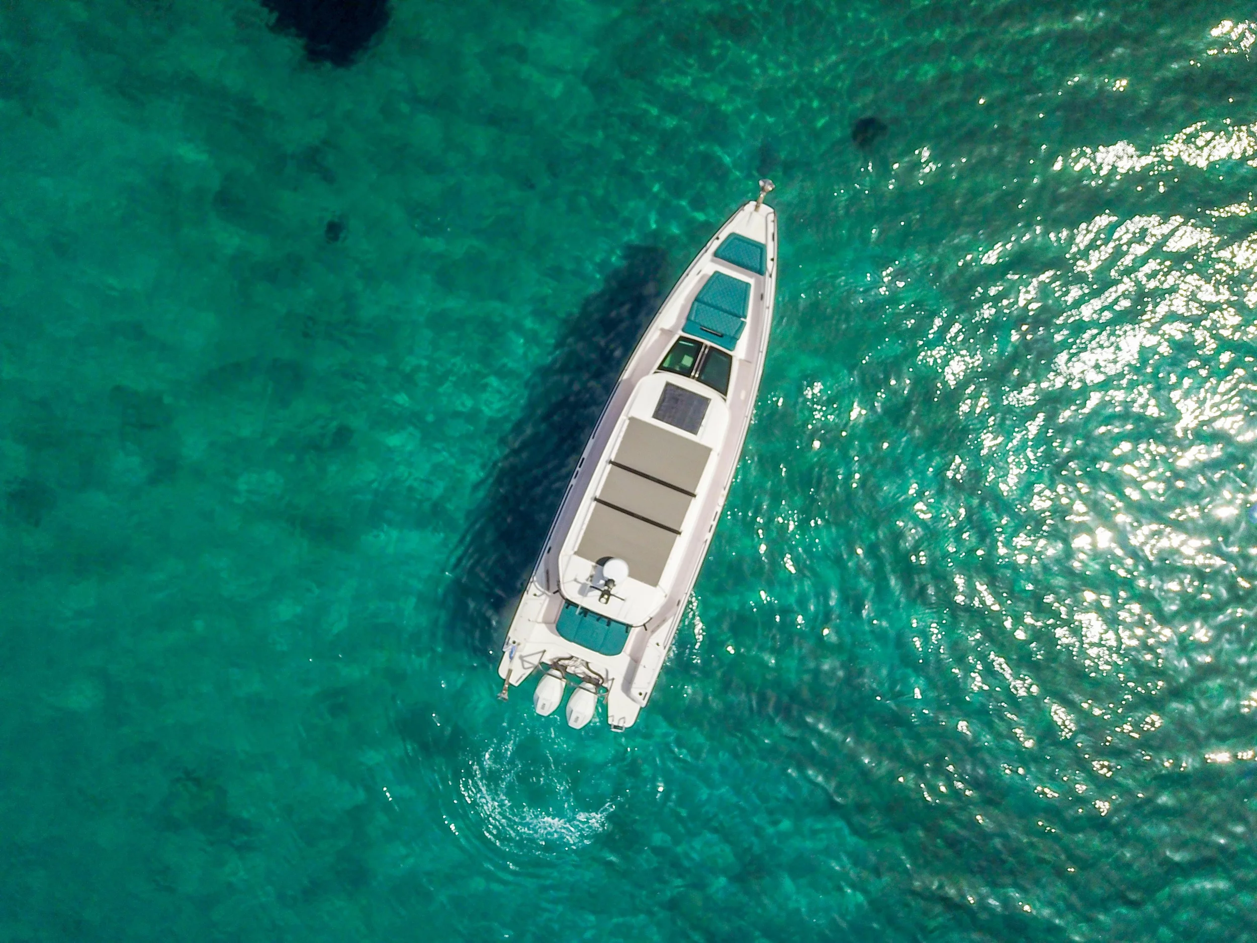 Axopar 37 XC Cross Cabin (2 cabins) (DIONNE)  - 11