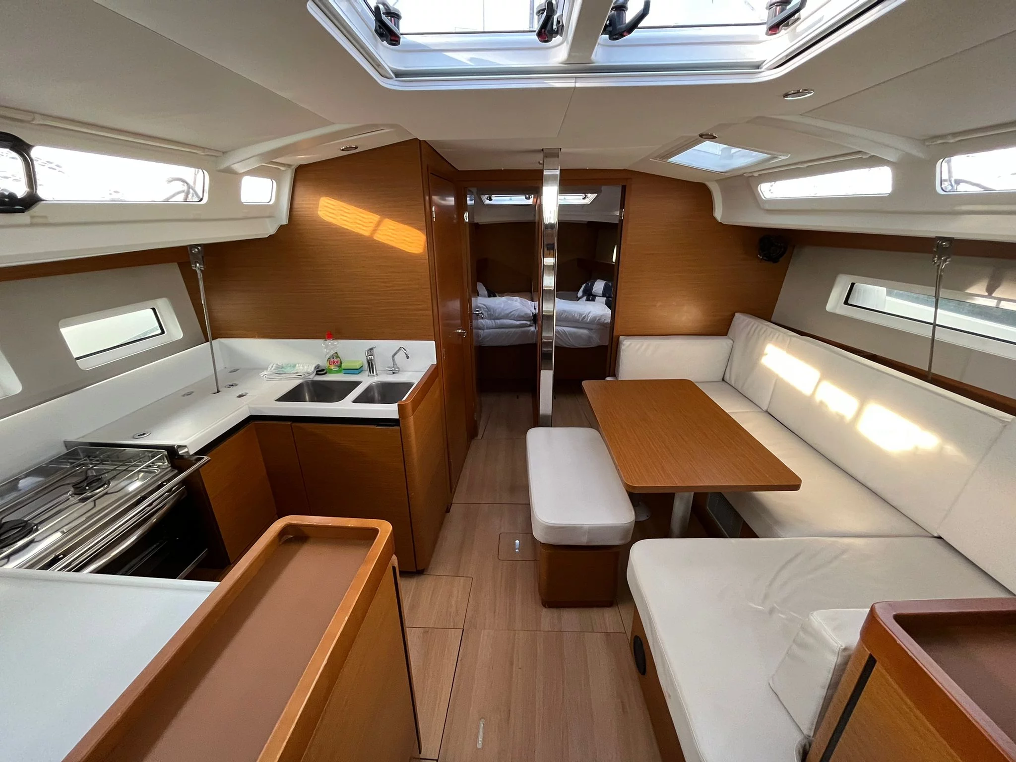 Sun Odyssey 440 (PETRA)  - 1