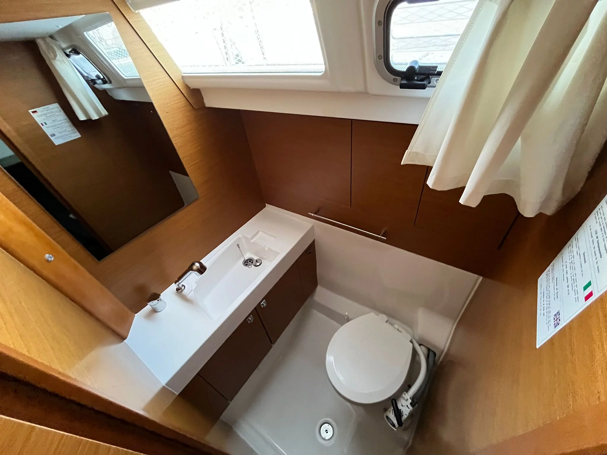 Sun Odyssey 479 (BELUNA)  - 1