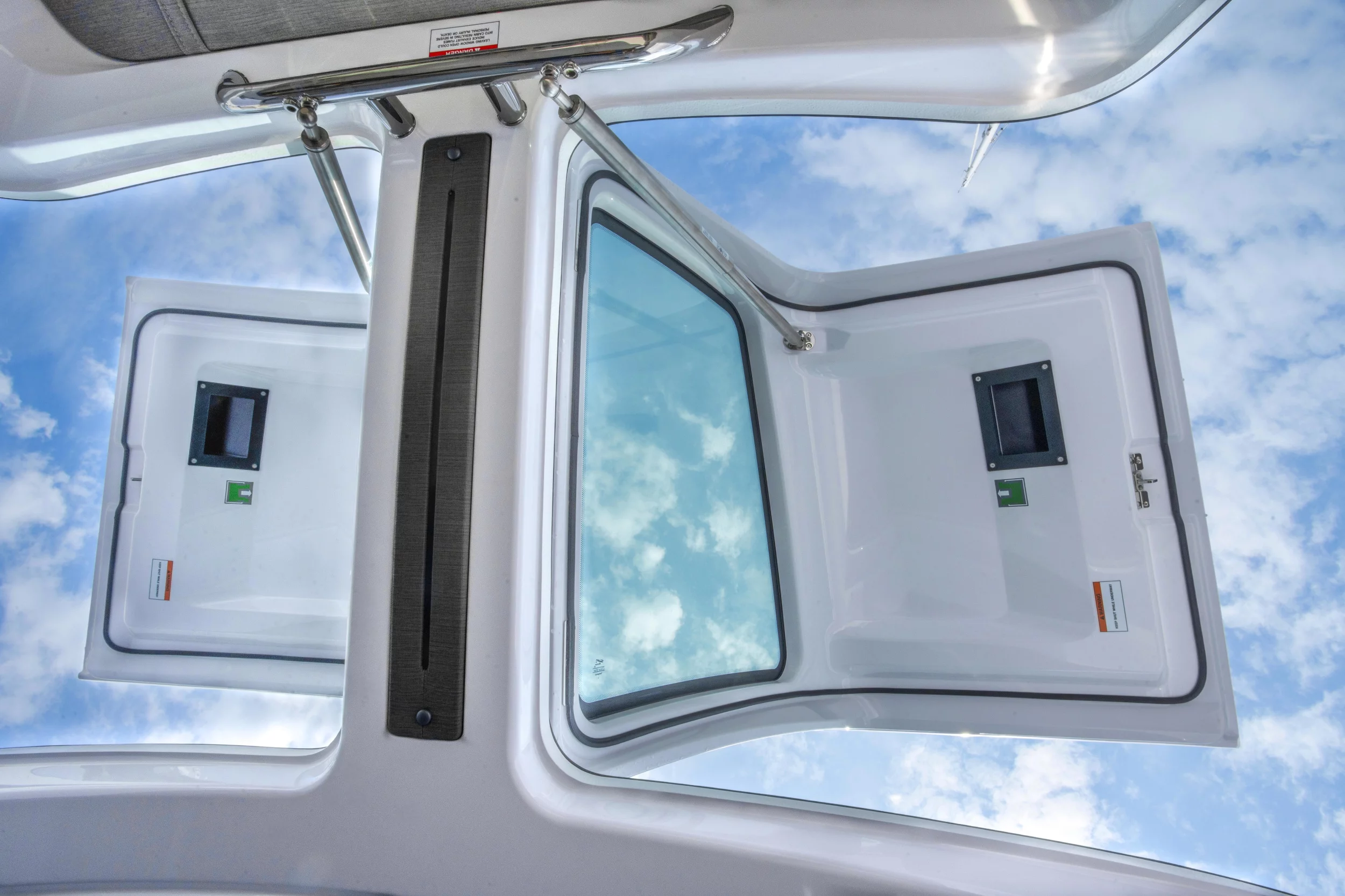 Axopar 37 Sun Top (2 cabins) (PARALOS)  - 3