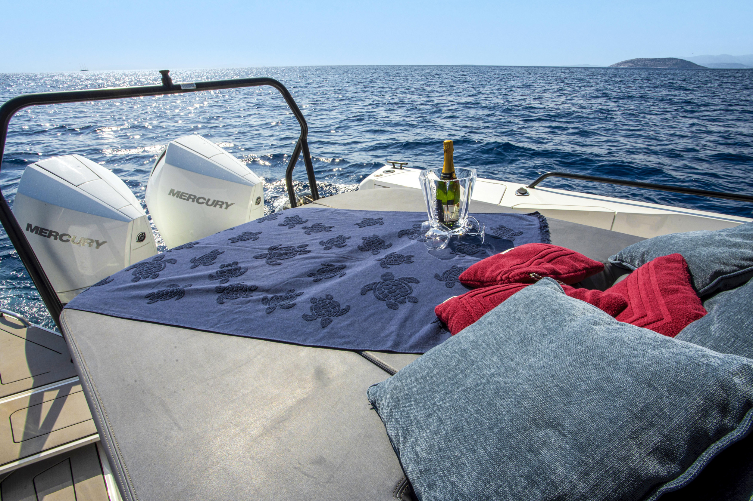 Photo #17 - Axopar 37 Sun Top (2 cabins) (ENIGMA) en Paros - 19691