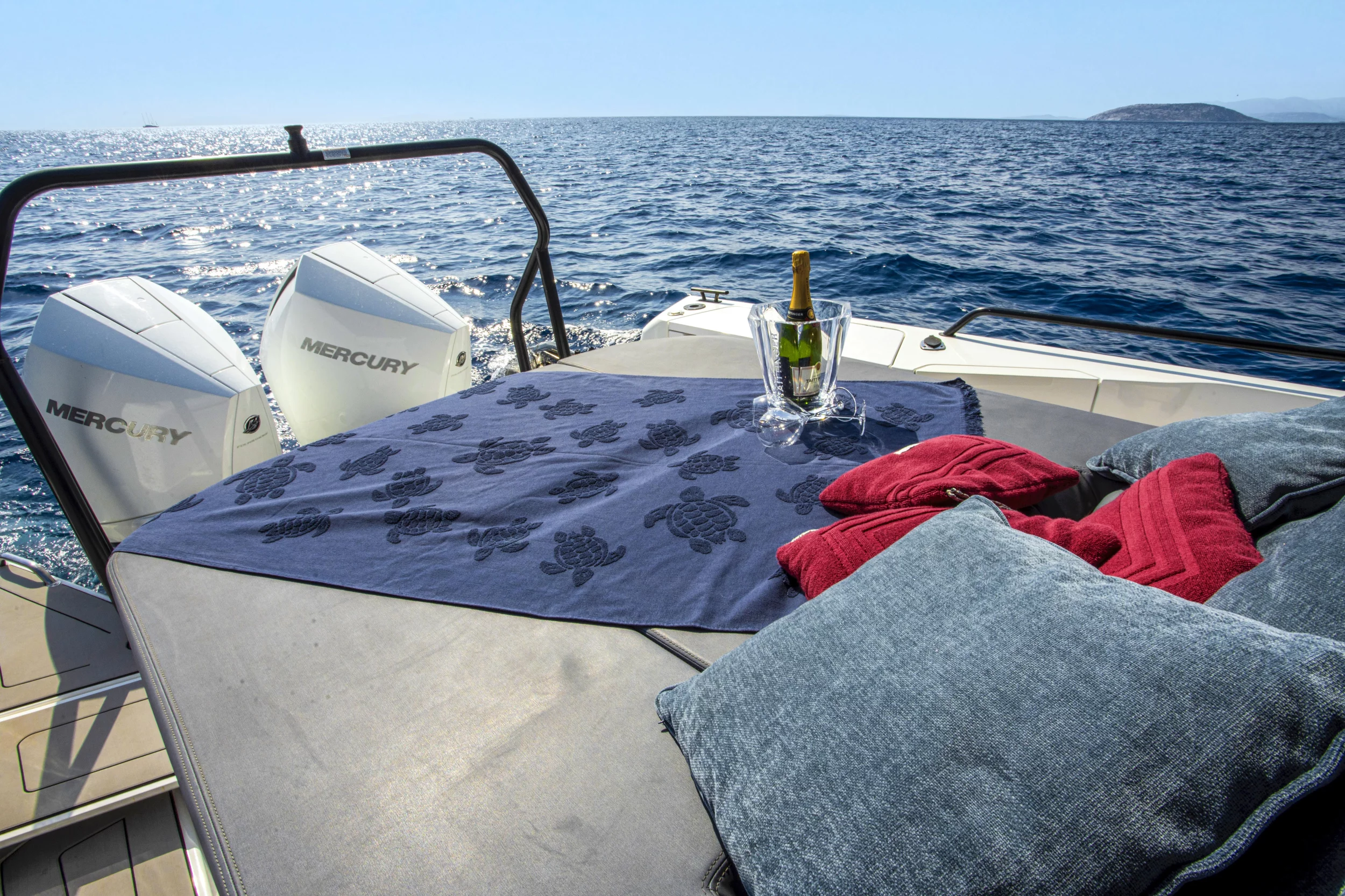 Axopar 37 Sun Top (2 cabins) (ENIGMA)  - 16